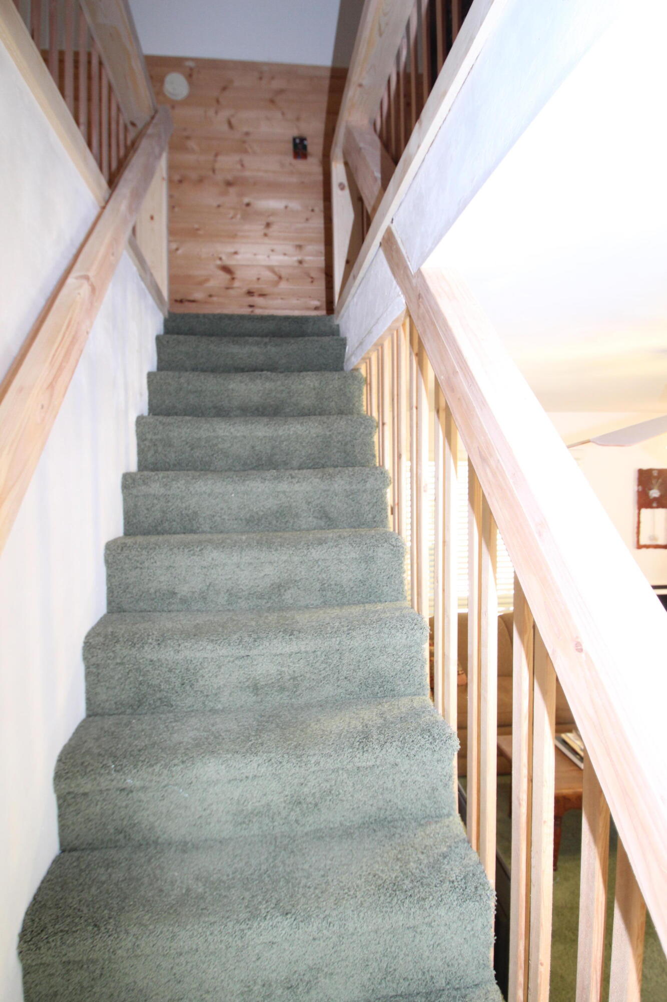 565 Trails End, Springville, CA 93265