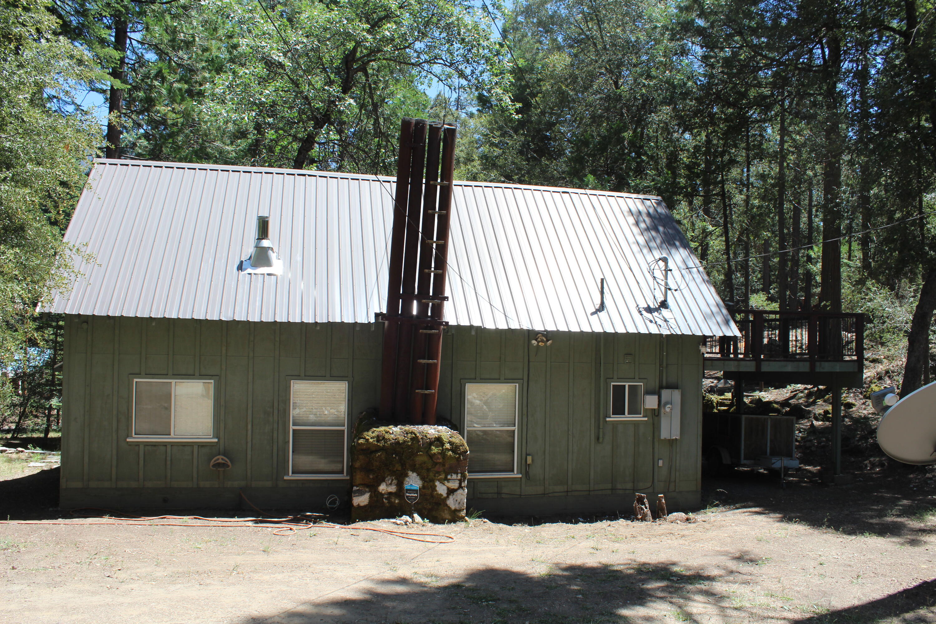 565 Trails End, Springville, CA 93265