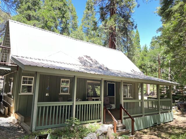 565 Trails End, Springville, CA 93265
