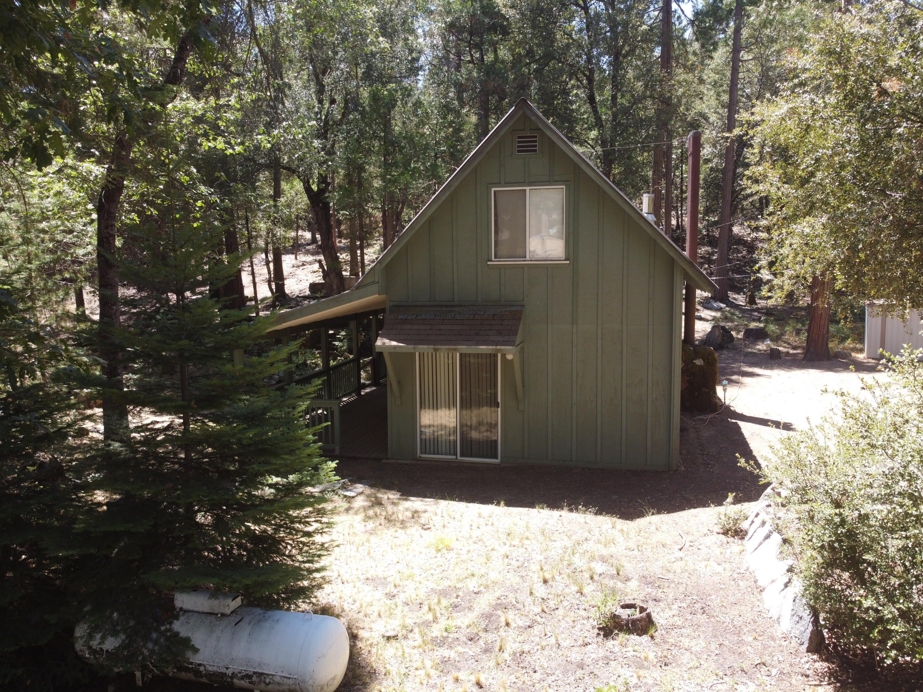 565 Trails End, Springville, CA 93265