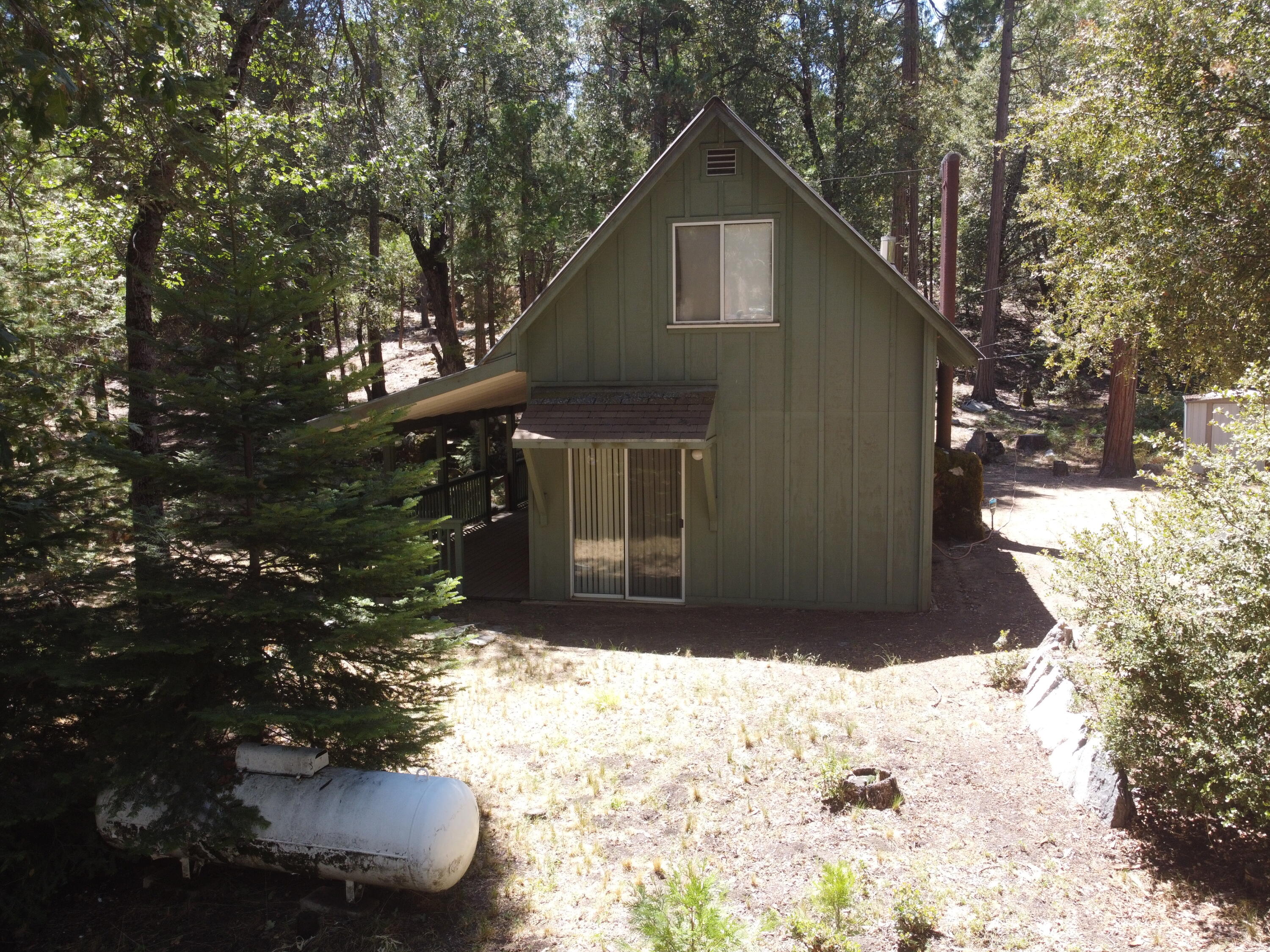 565 Trails End, Springville, CA 93265