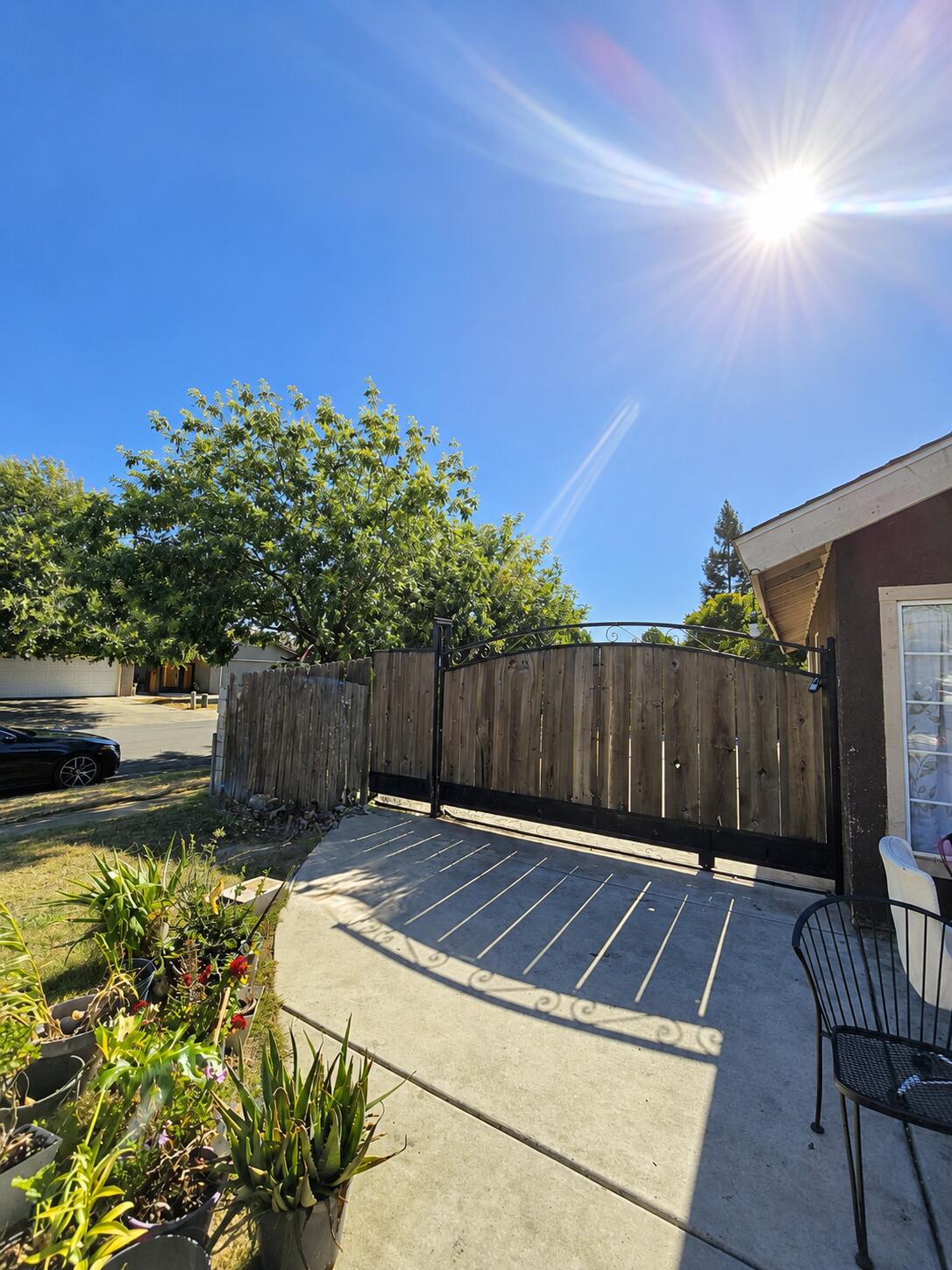 1055 Celaya St, Orange Cove, CA 93646