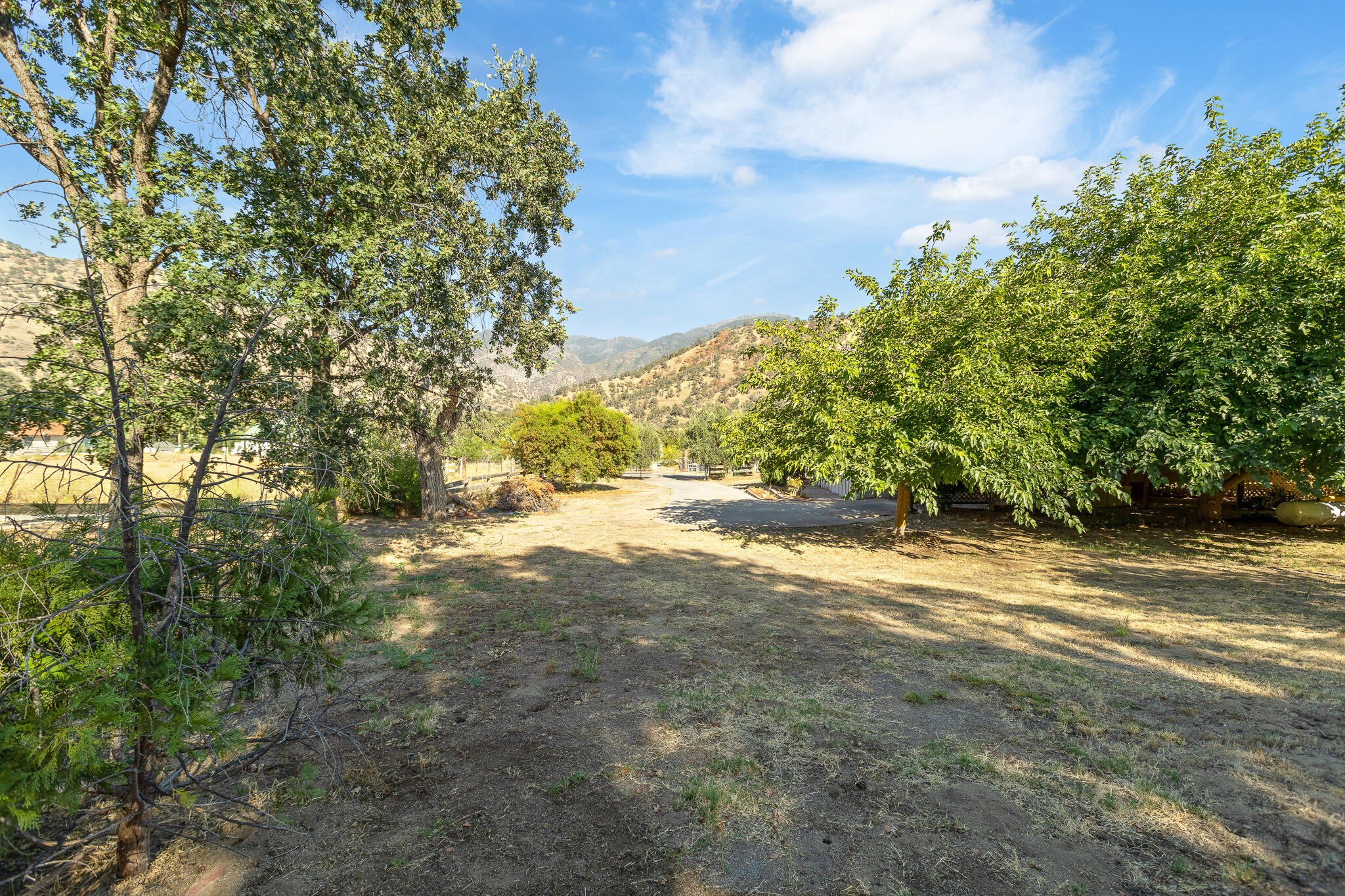 36308 California 190, Springville, CA 93265
