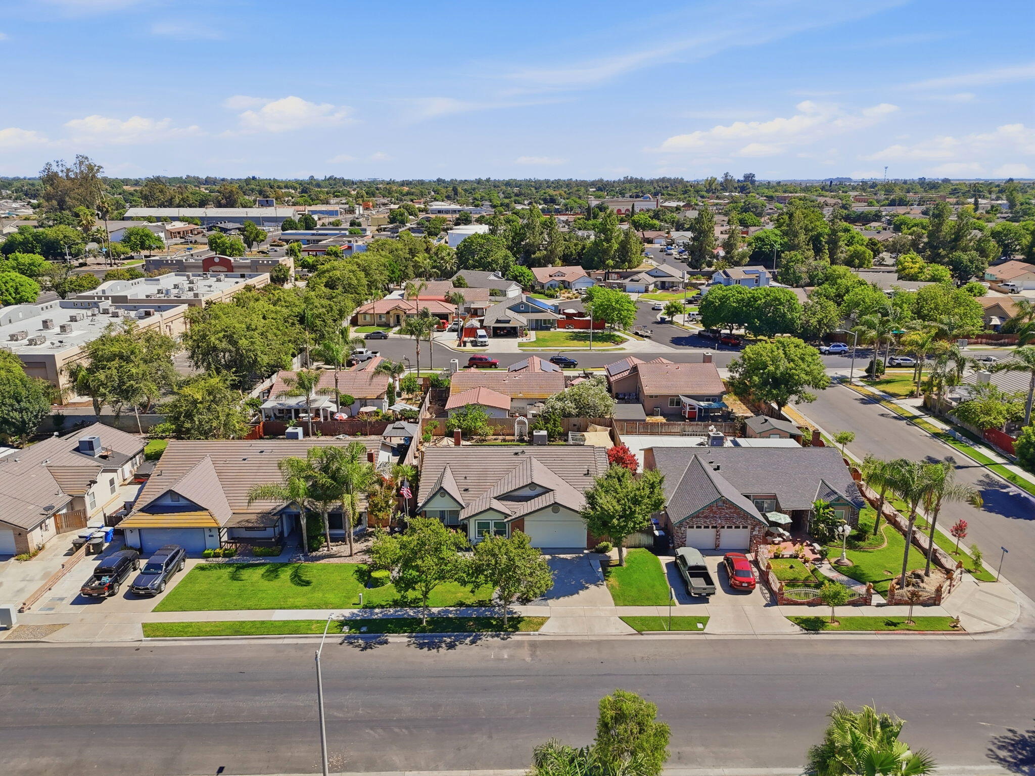 89 Devon Dr, Lemoore, CA 93245