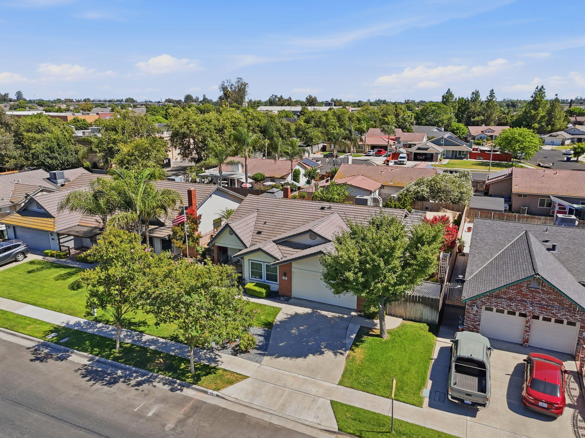89 Devon Dr, Lemoore, CA 93245