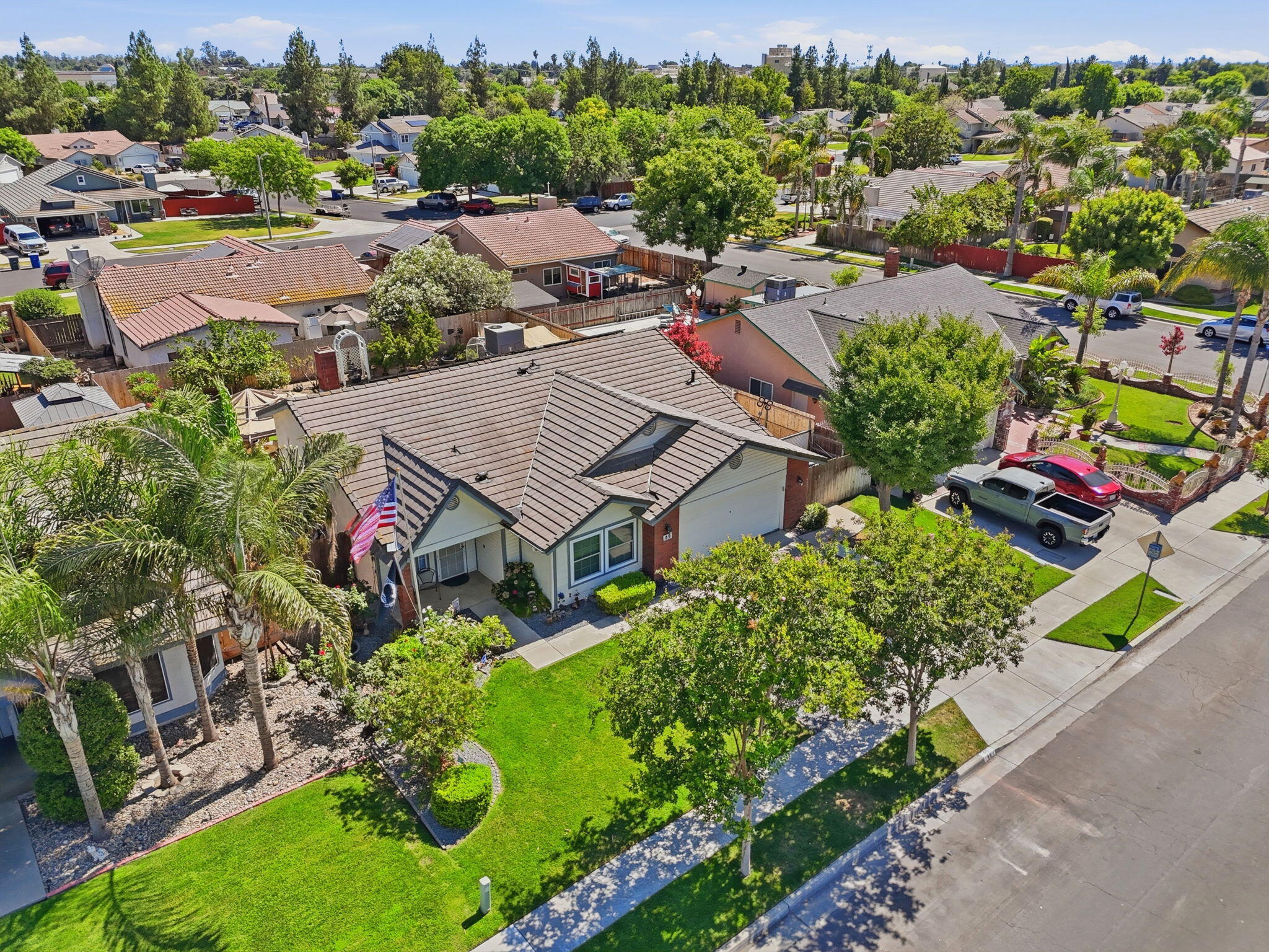 89 Devon Dr, Lemoore, CA 93245