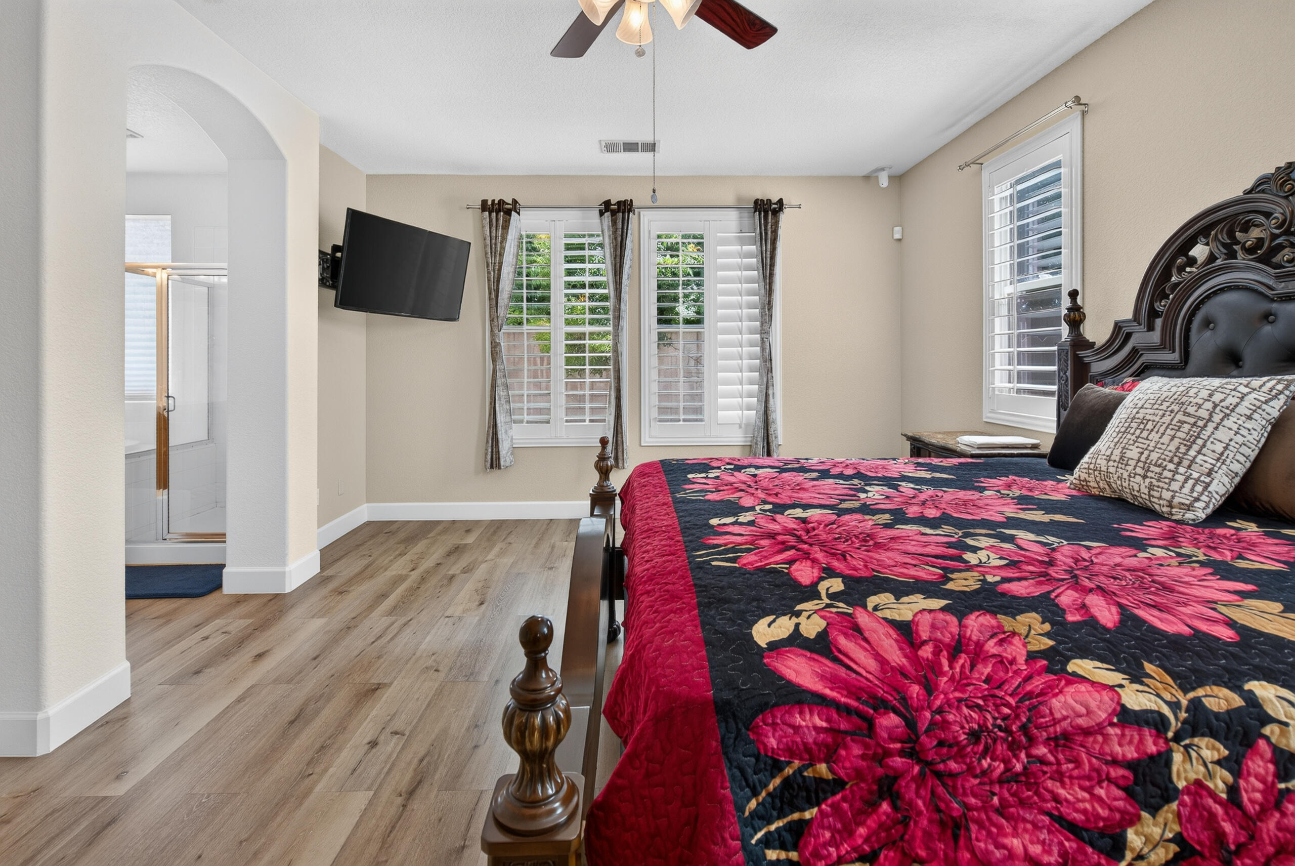 1983 Malvasia Ct, Tulare, CA 93274