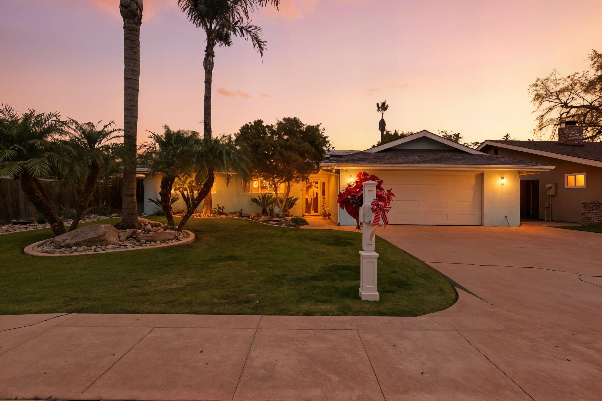2544 W Harter Ave, Visalia, CA 93277