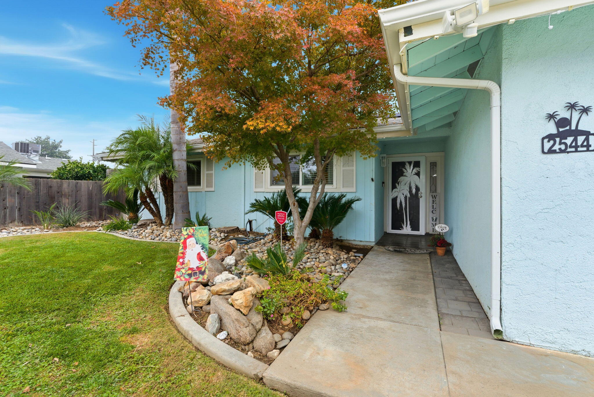 2544 W Harter Ave, Visalia, CA 93277
