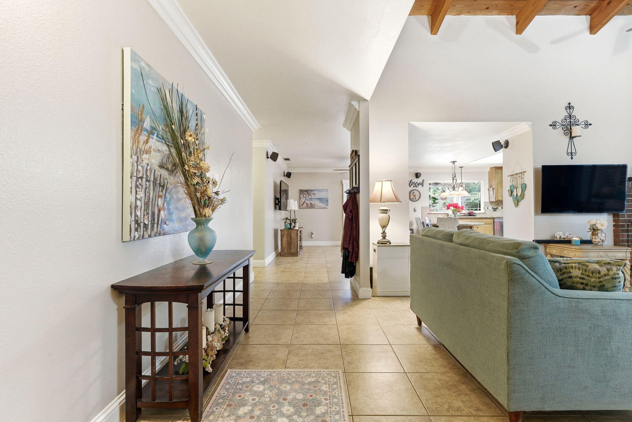 2544 W Harter Ave, Visalia, CA 93277