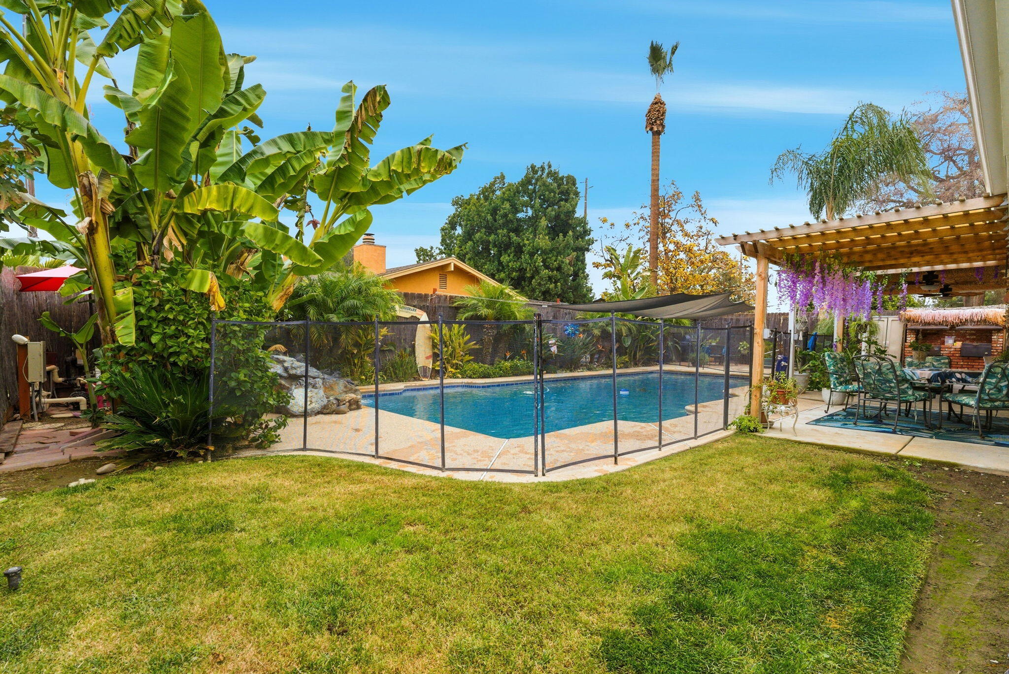 2544 W Harter Ave, Visalia, CA 93277