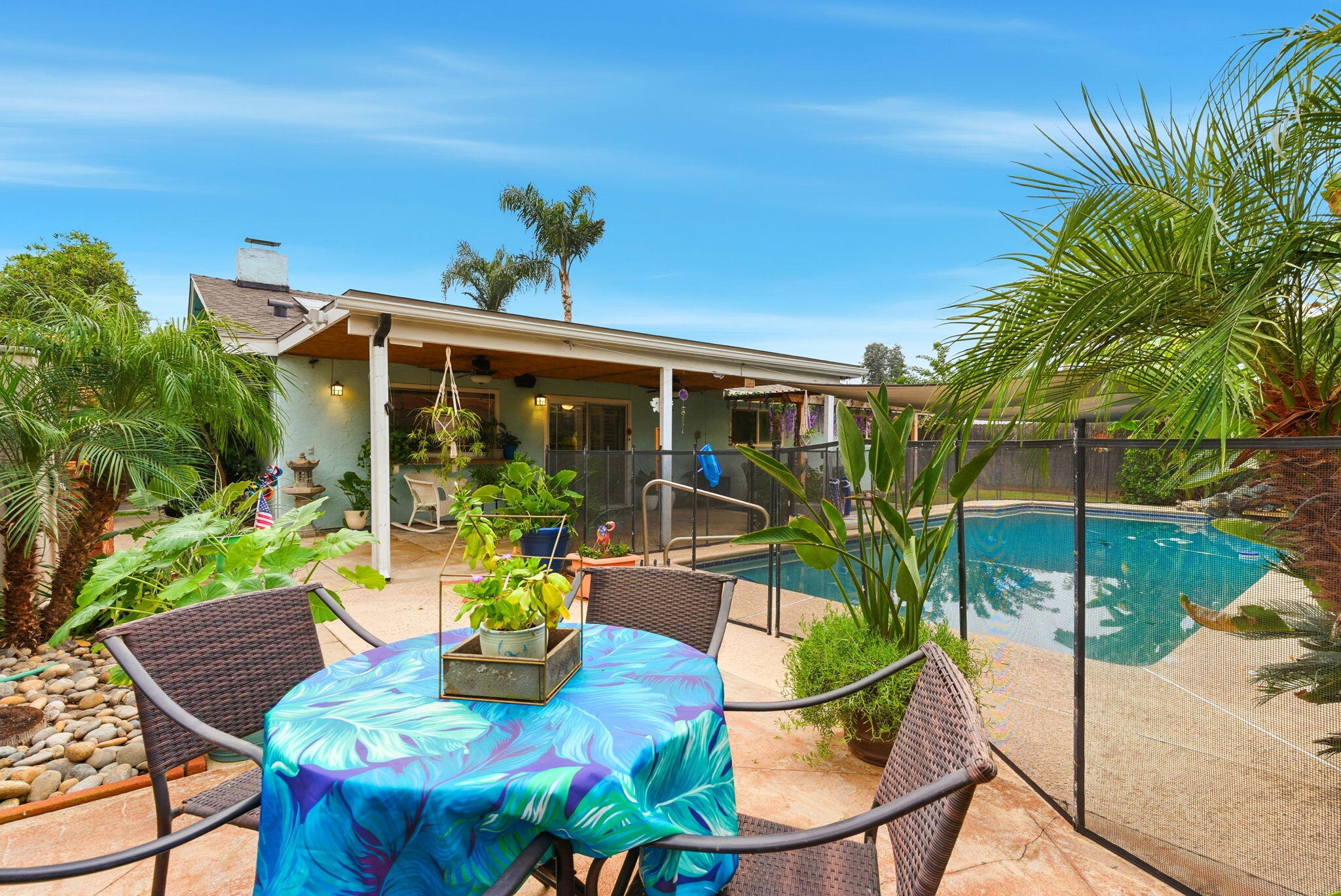 2544 W Harter Ave, Visalia, CA 93277