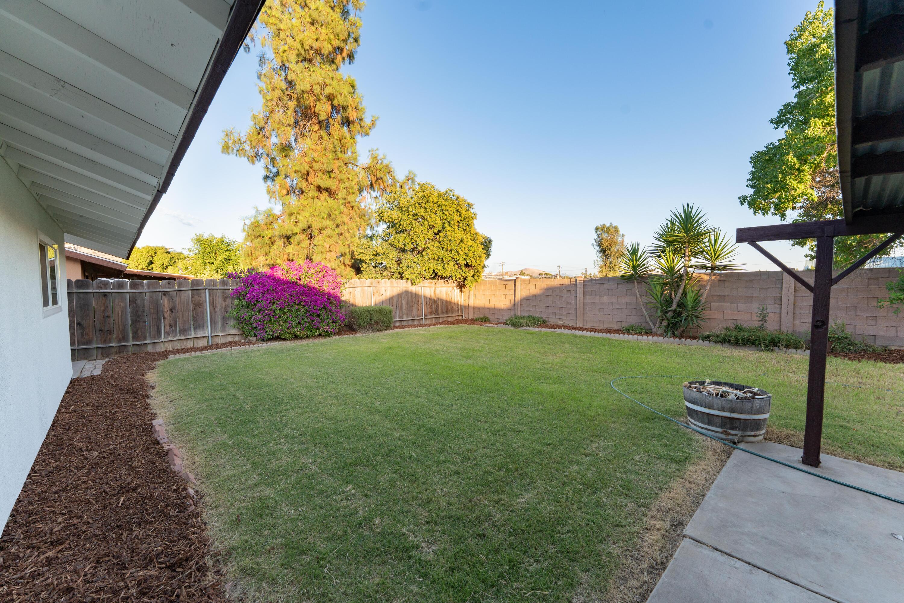 321 Olivewood Cir, Porterville, CA 93257