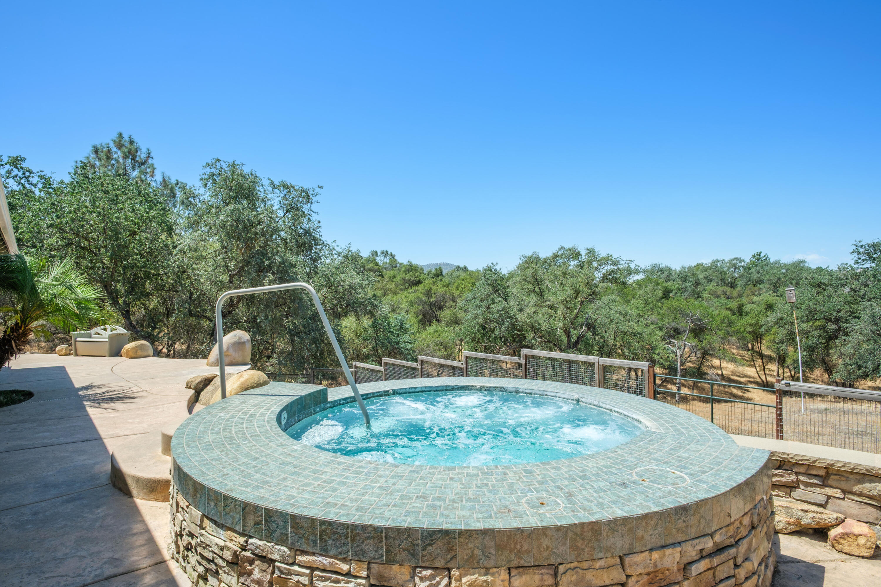 29412 Gibbs Ranch Rd, Tollhouse, CA 93667