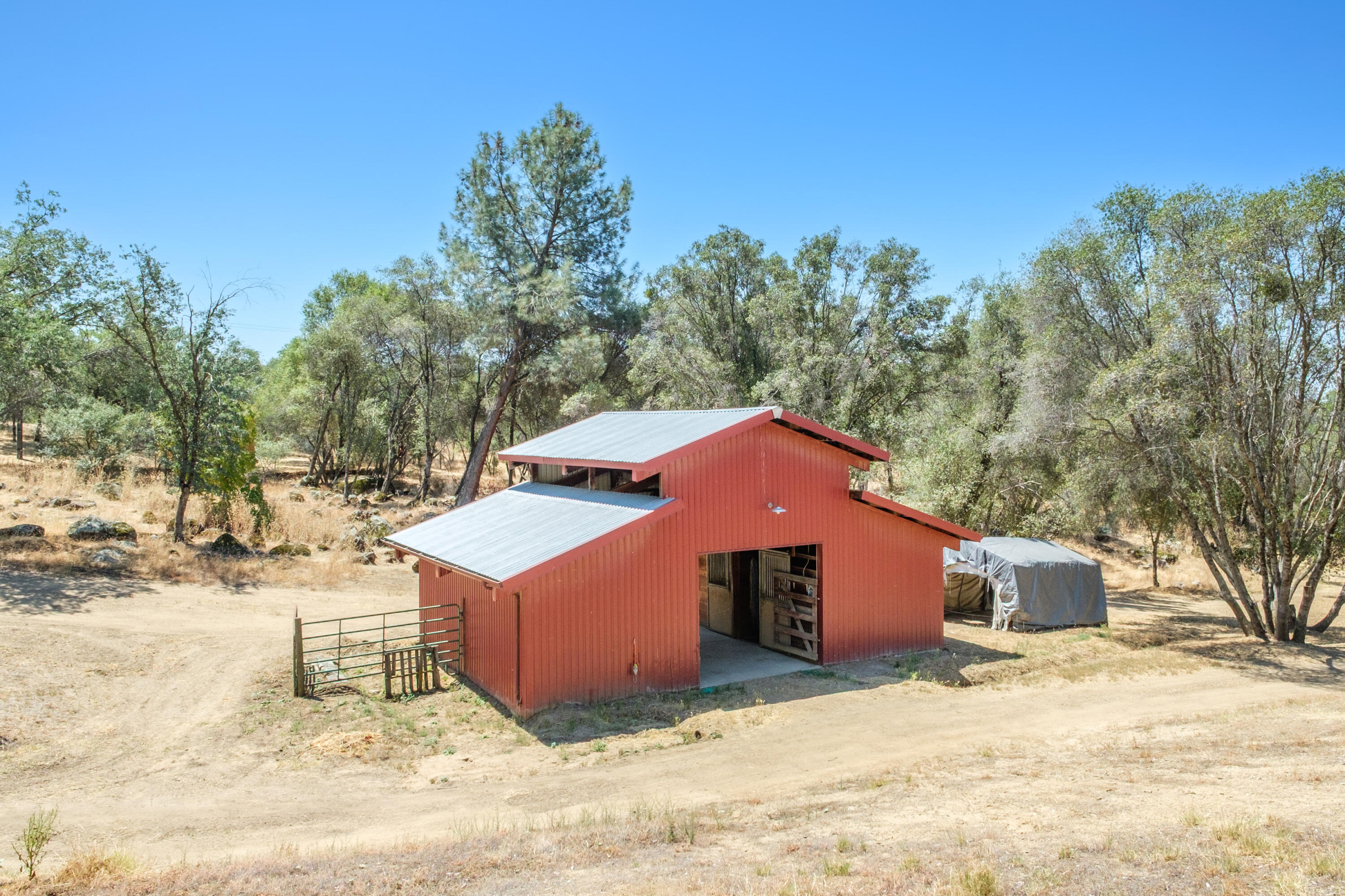 29412 Gibbs Ranch Rd, Tollhouse, CA 93667