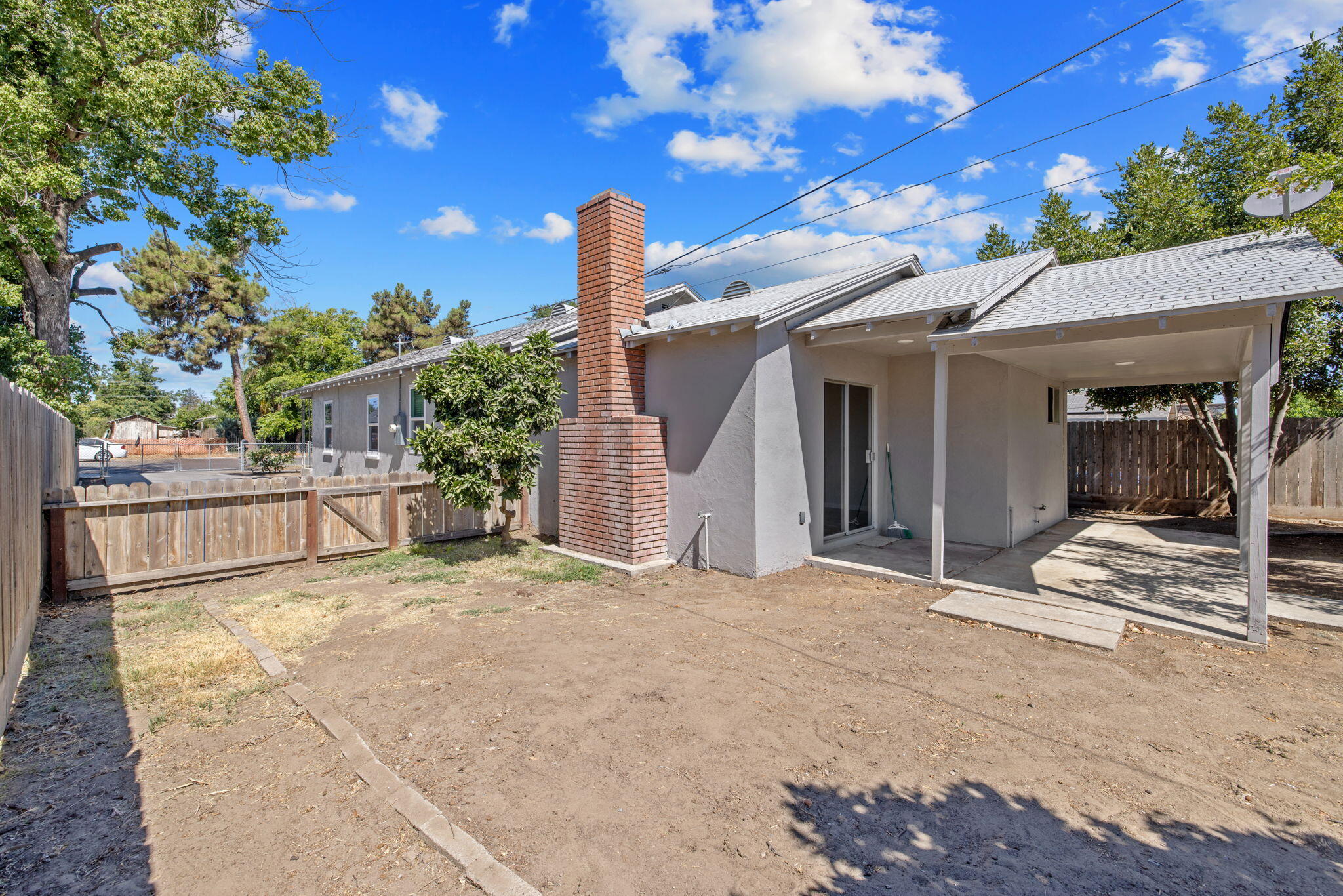 Open Photo