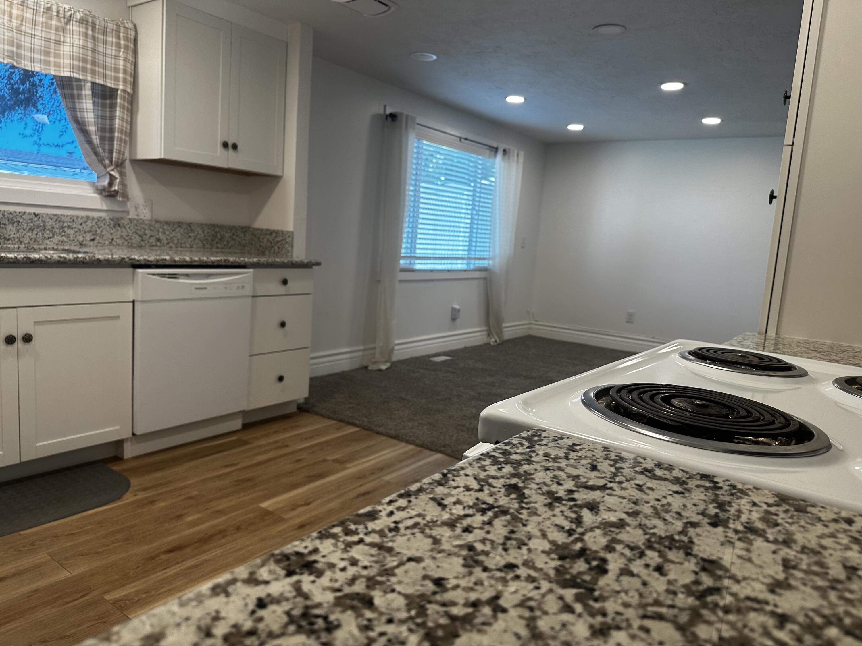 415 N Akers St #45, Visalia, CA 93291