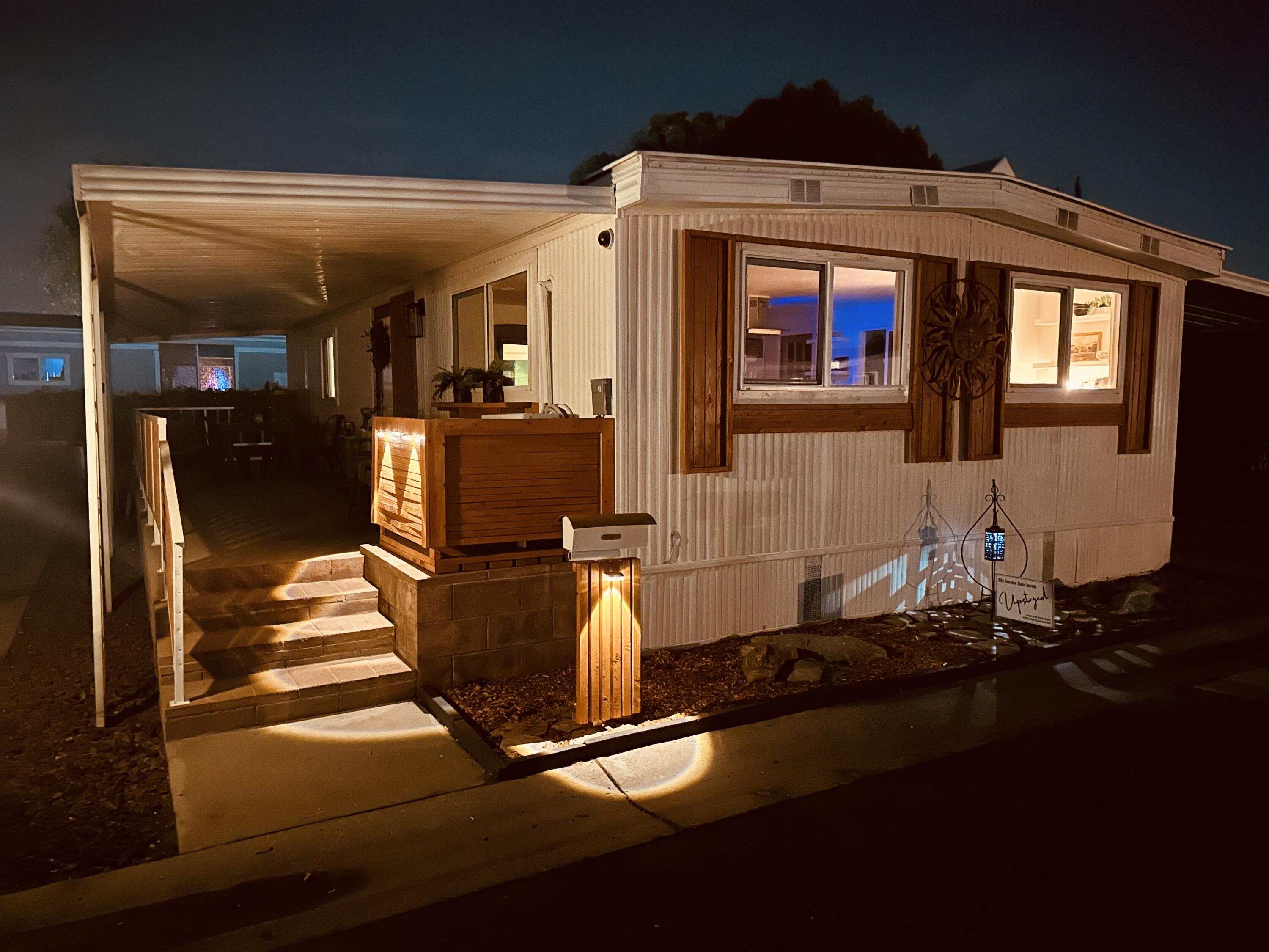 225 N Akers St #308, Visalia, CA 93291