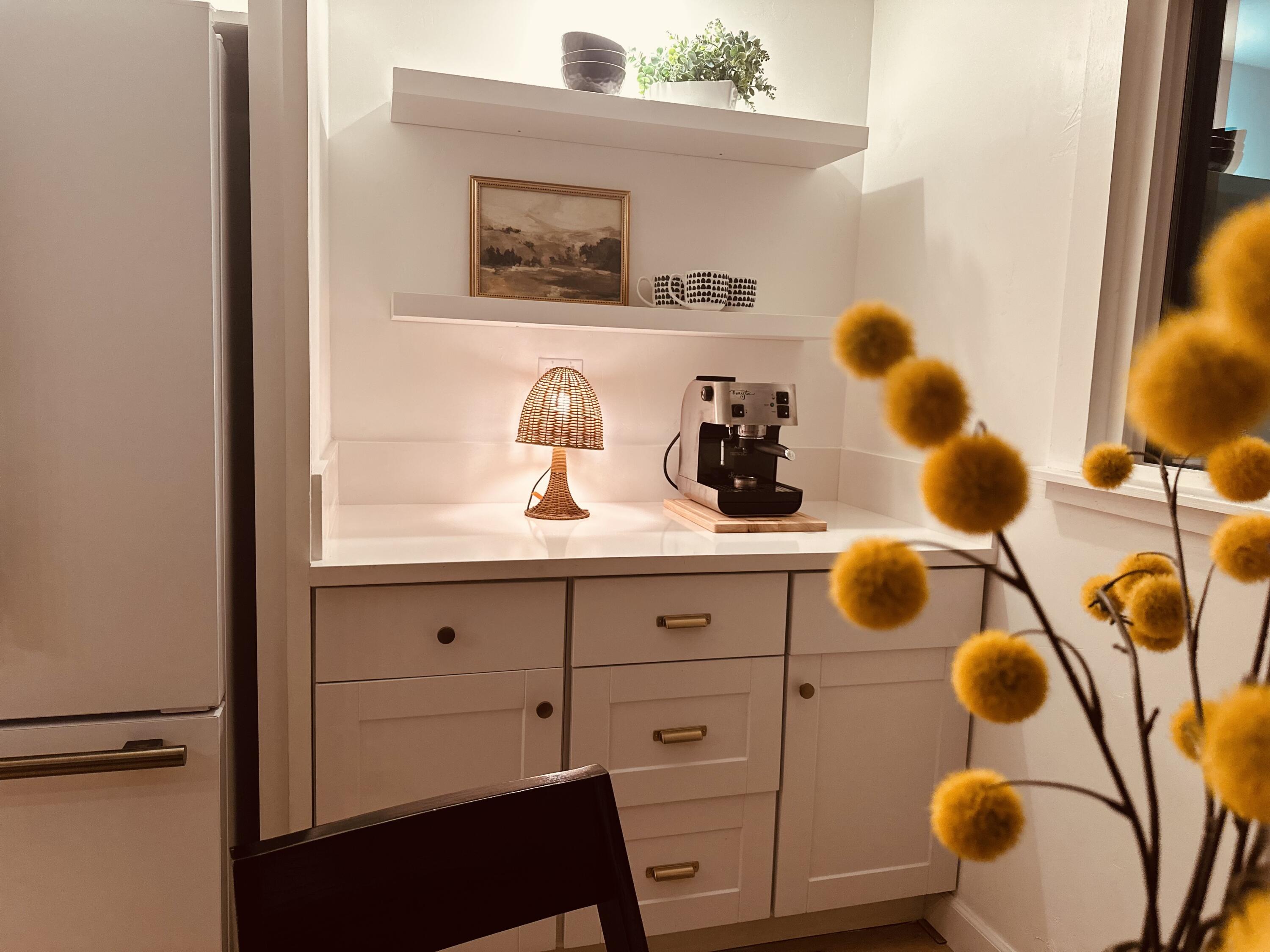 225 N Akers St #308, Visalia, CA 93291