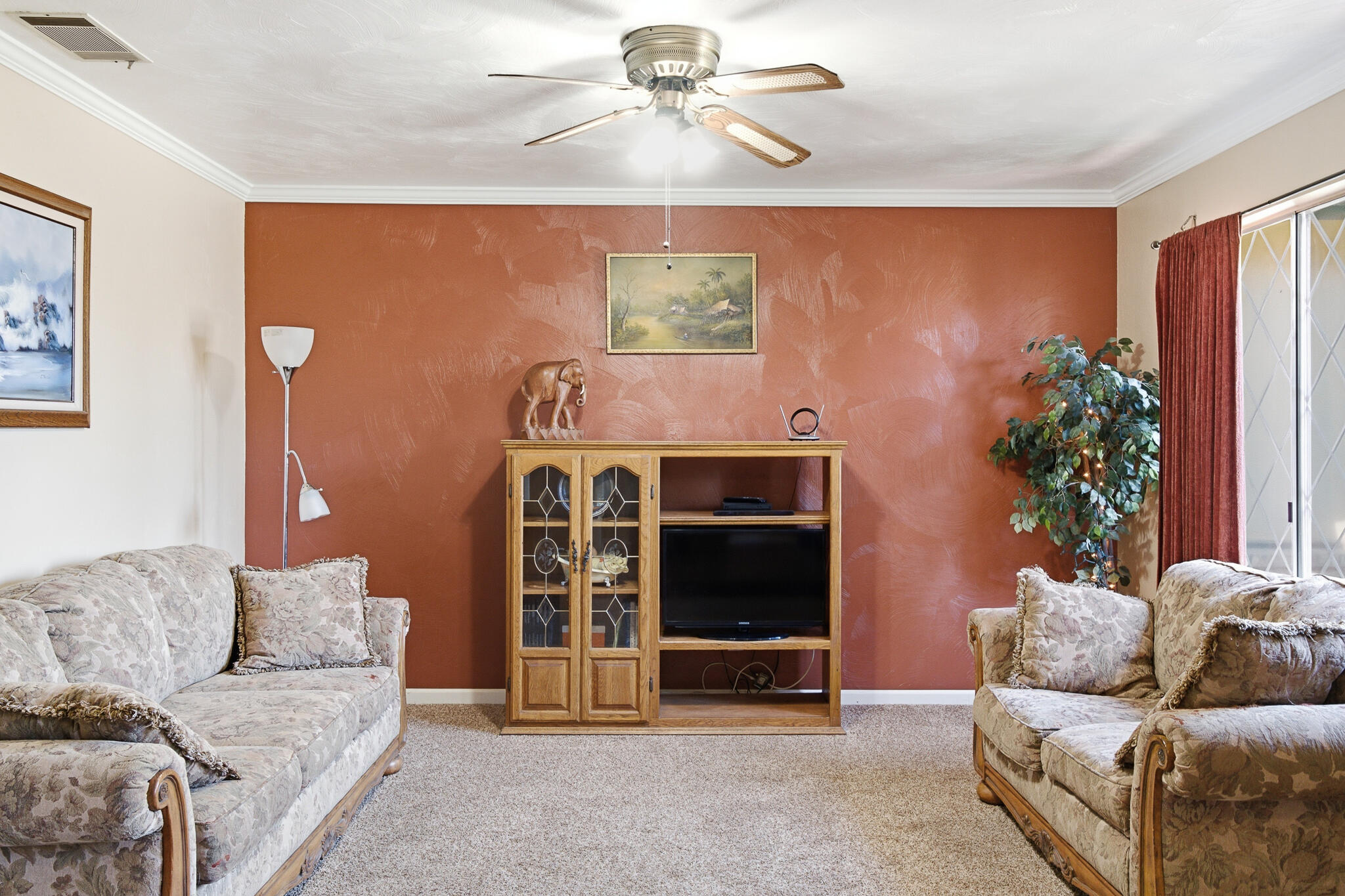 3127 W La Vida Ave, Visalia, CA 93277