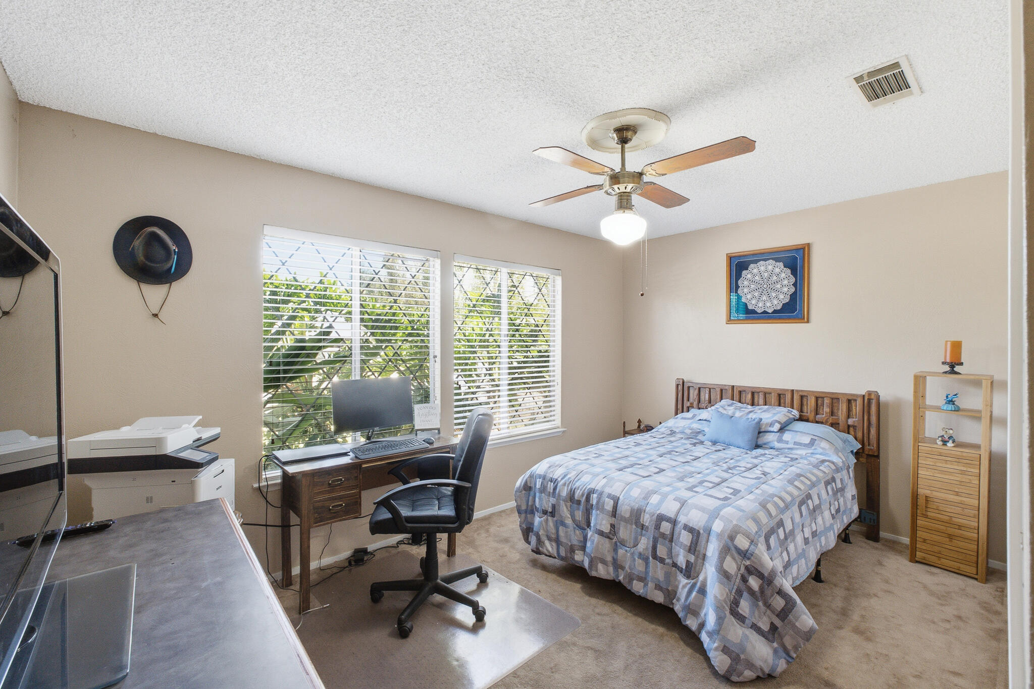 3127 W La Vida Ave, Visalia, CA 93277