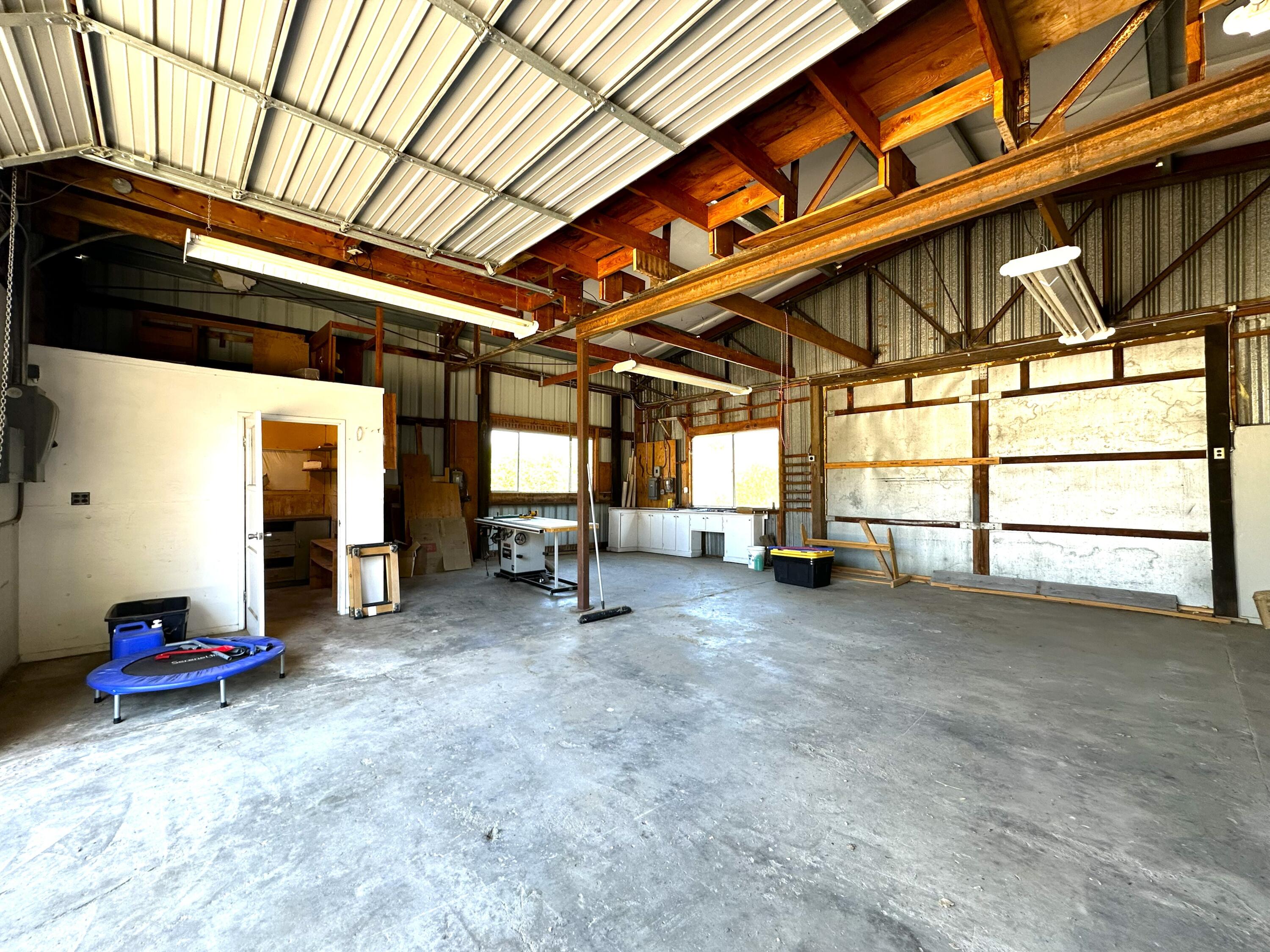 43150 Hot Springs Dr, California Hot Springs, CA 93207