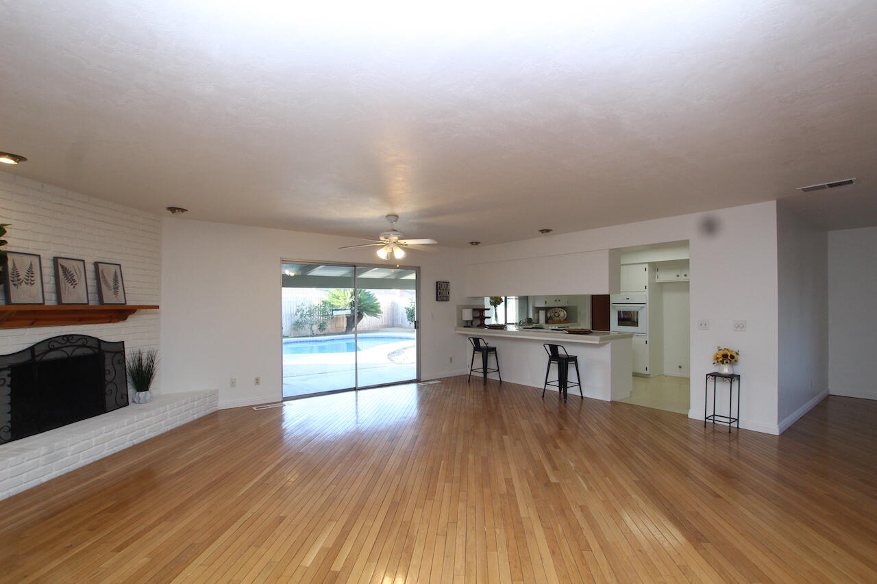 3549 W Mccormick Dr, Visalia, CA 93277