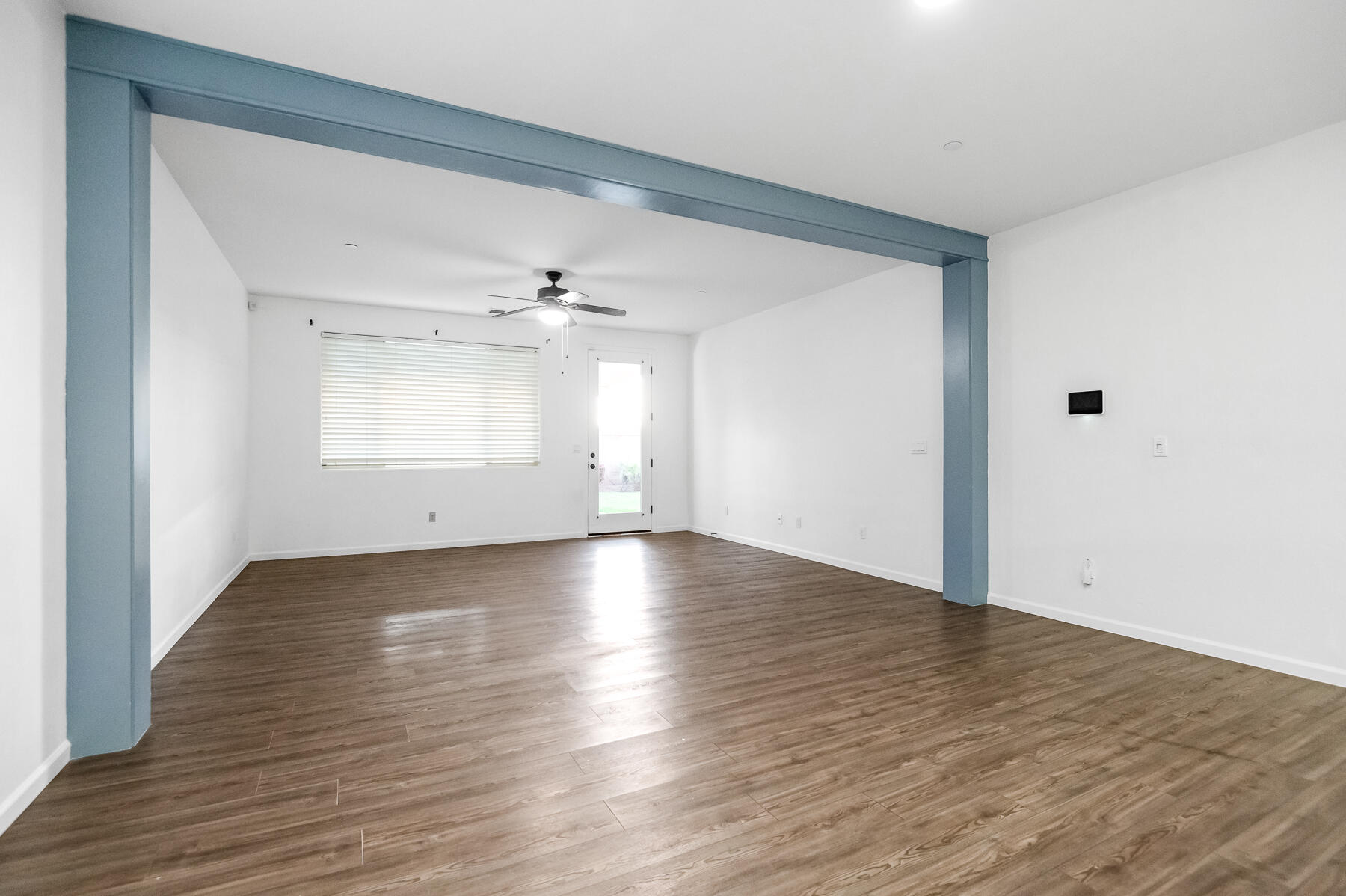 3239 N Elm St, Visalia, CA 93291