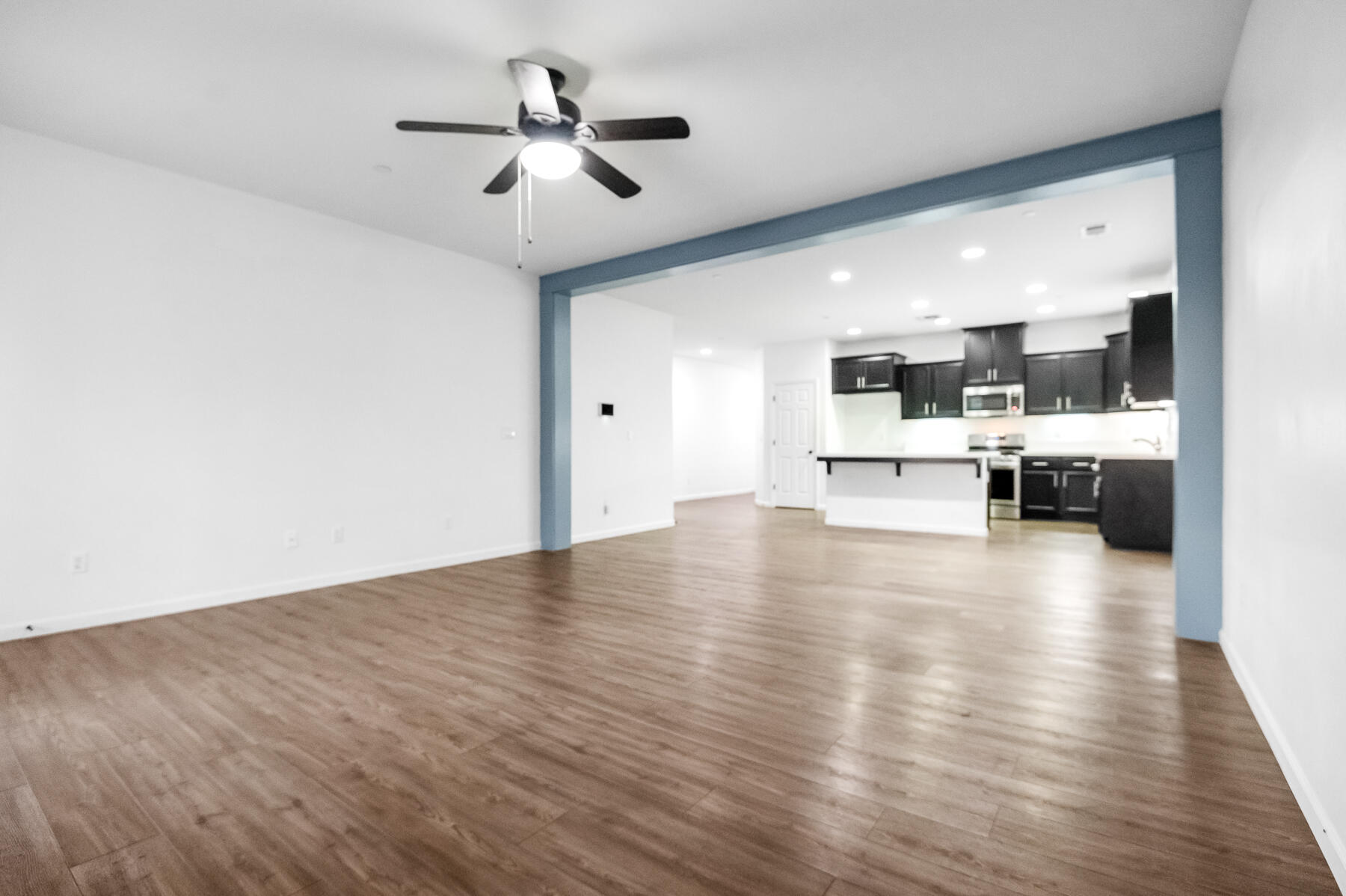 3239 N Elm St, Visalia, CA 93291