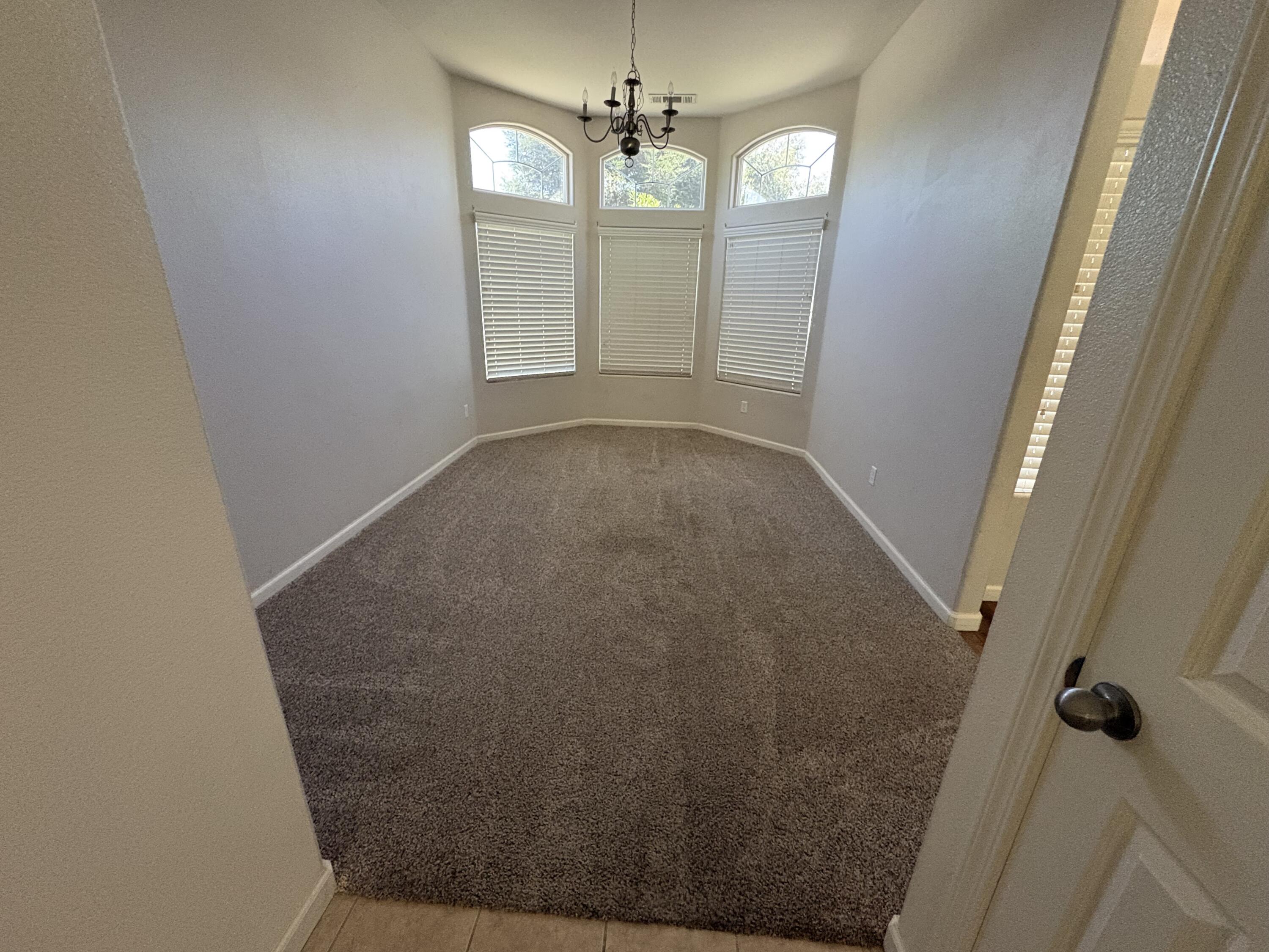 2289 E Kaiser Creek Ave, Tulare, CA 93274