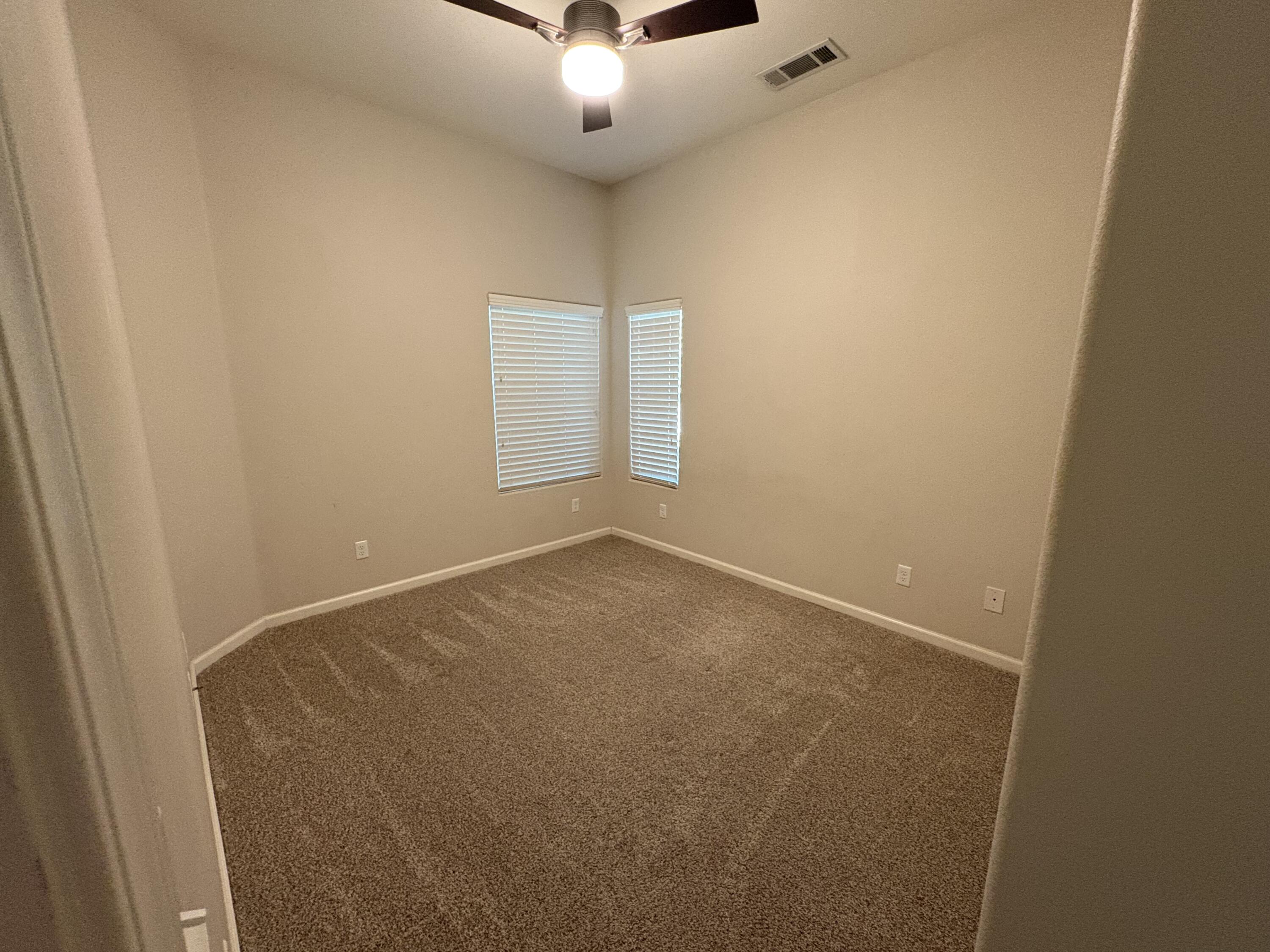 2289 E Kaiser Creek Ave, Tulare, CA 93274