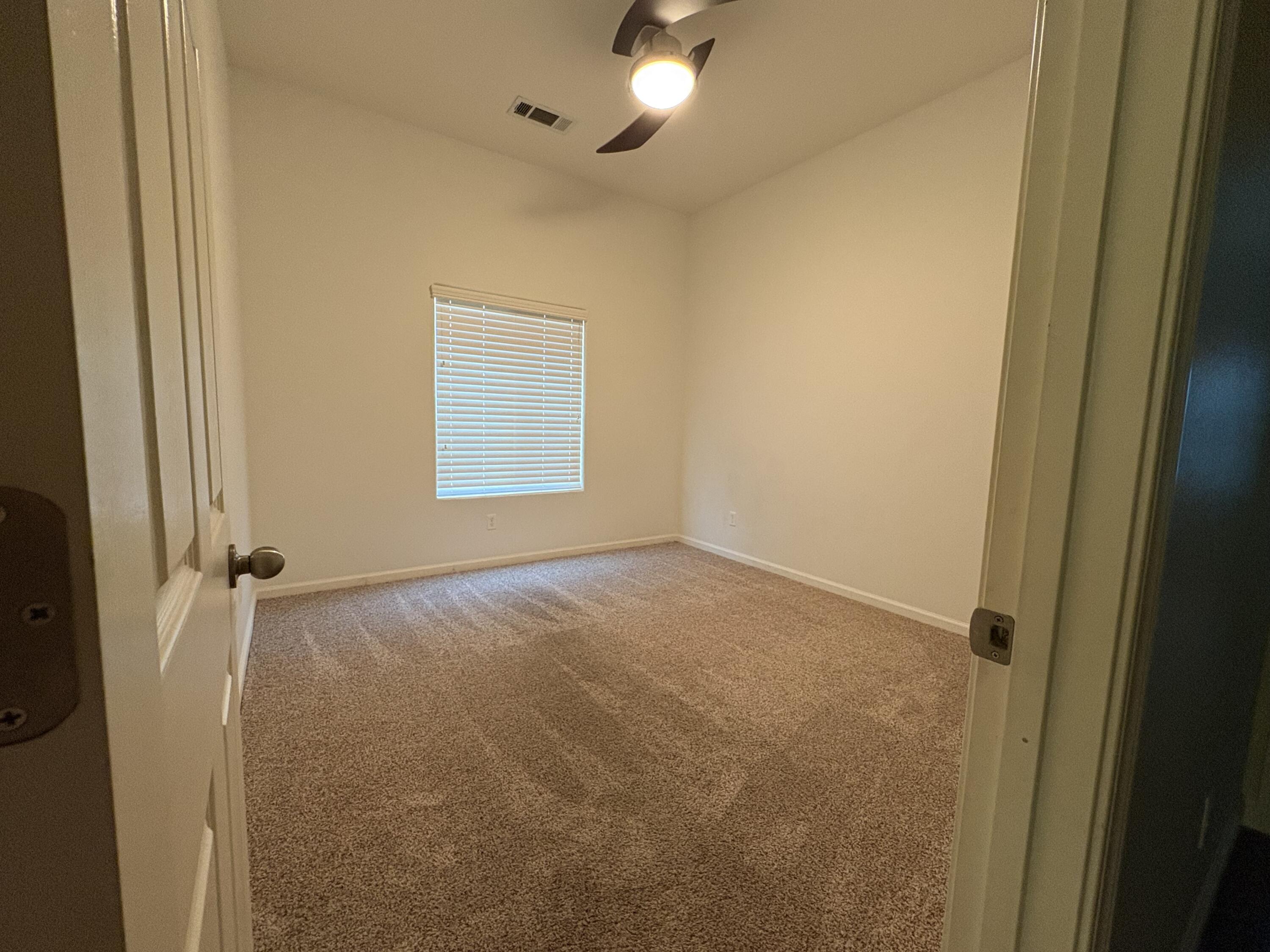 2289 E Kaiser Creek Ave, Tulare, CA 93274