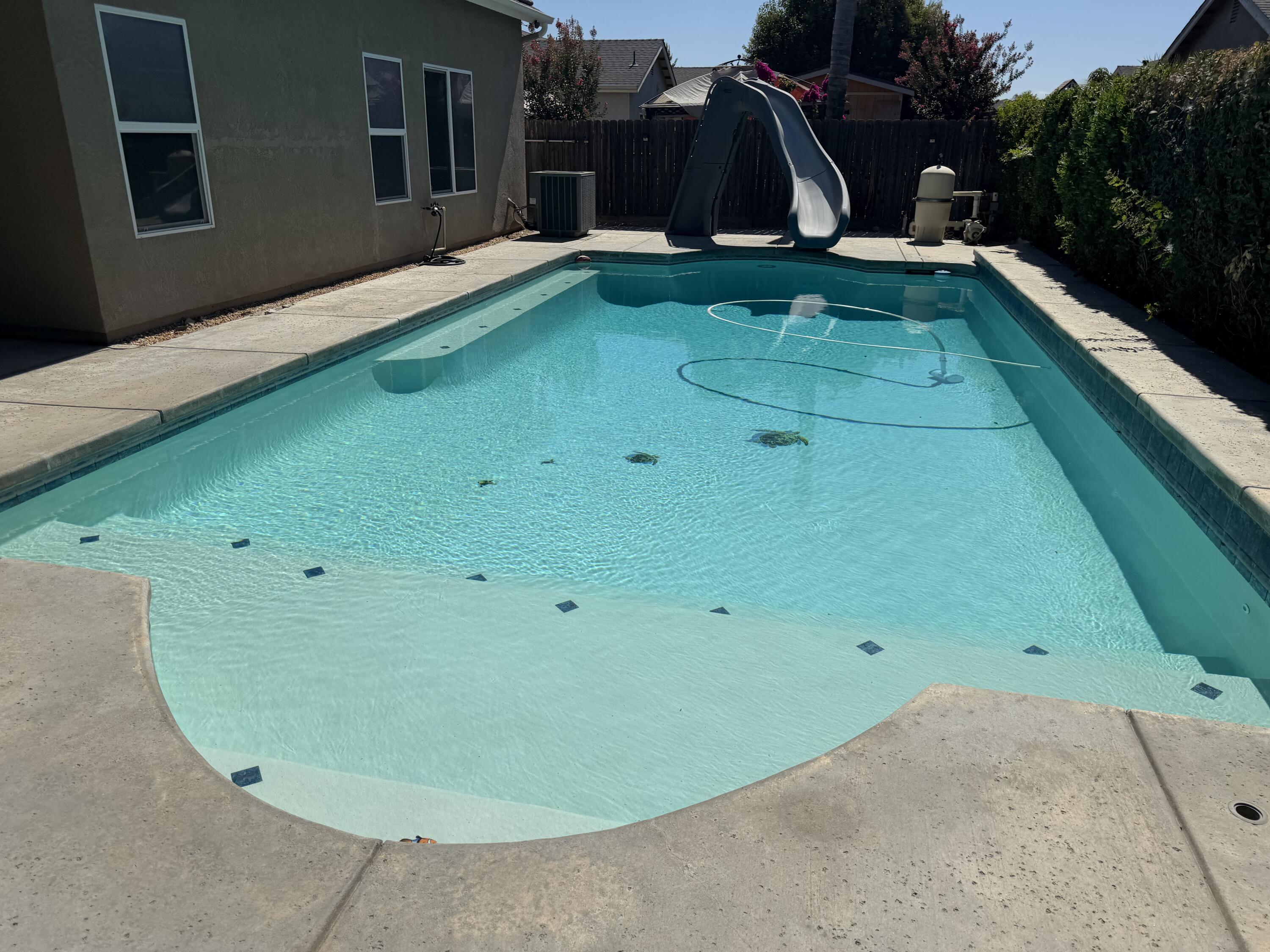 2289 E Kaiser Creek Ave, Tulare, CA 93274