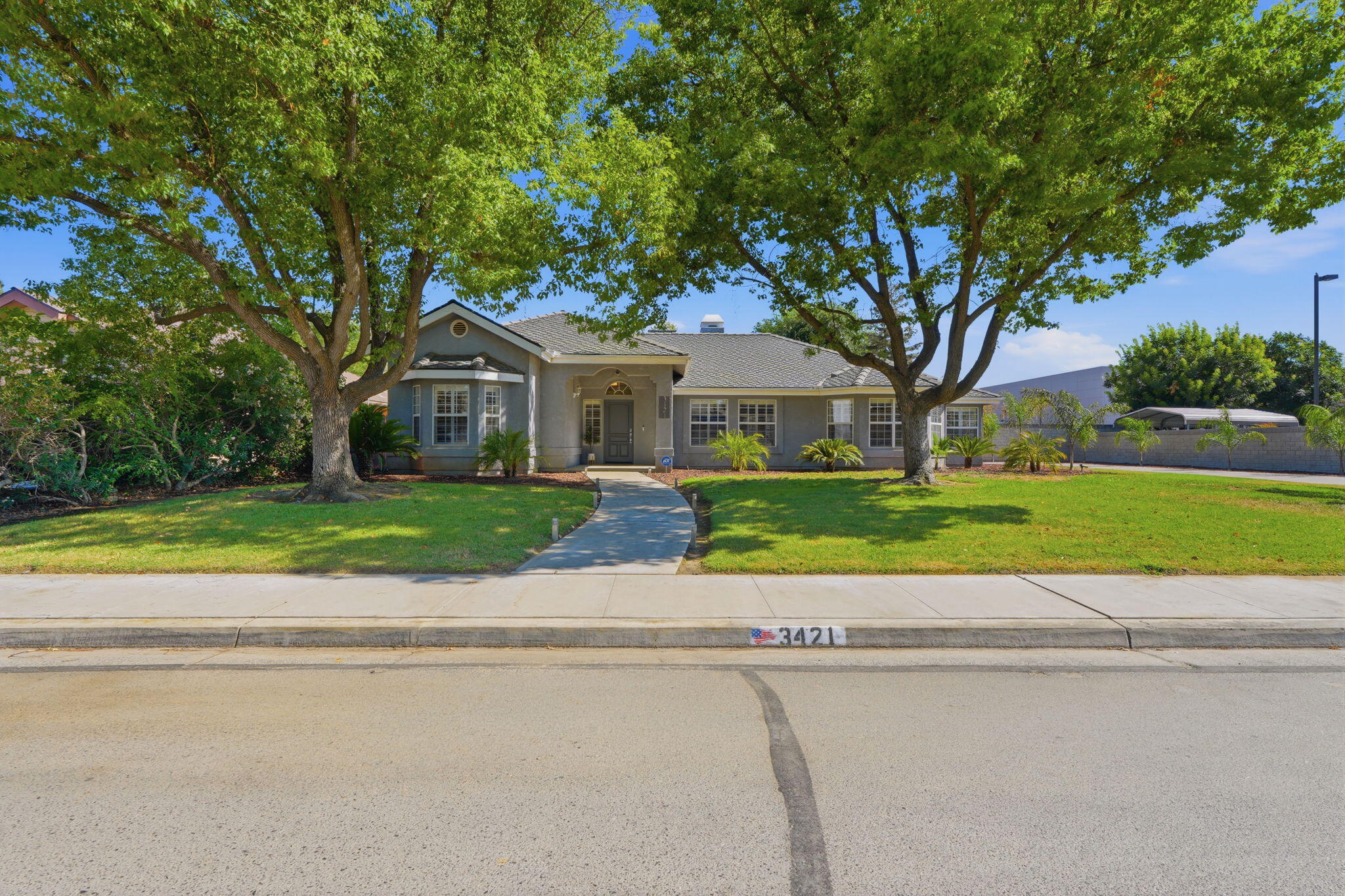 3421 W Orchard Ave, Visalia, CA 93277