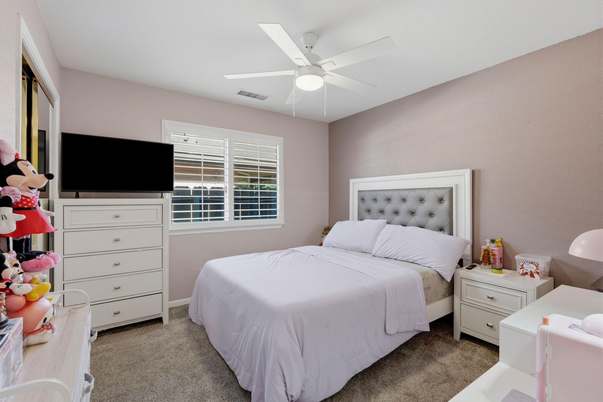3421 W Orchard Ave, Visalia, CA 93277
