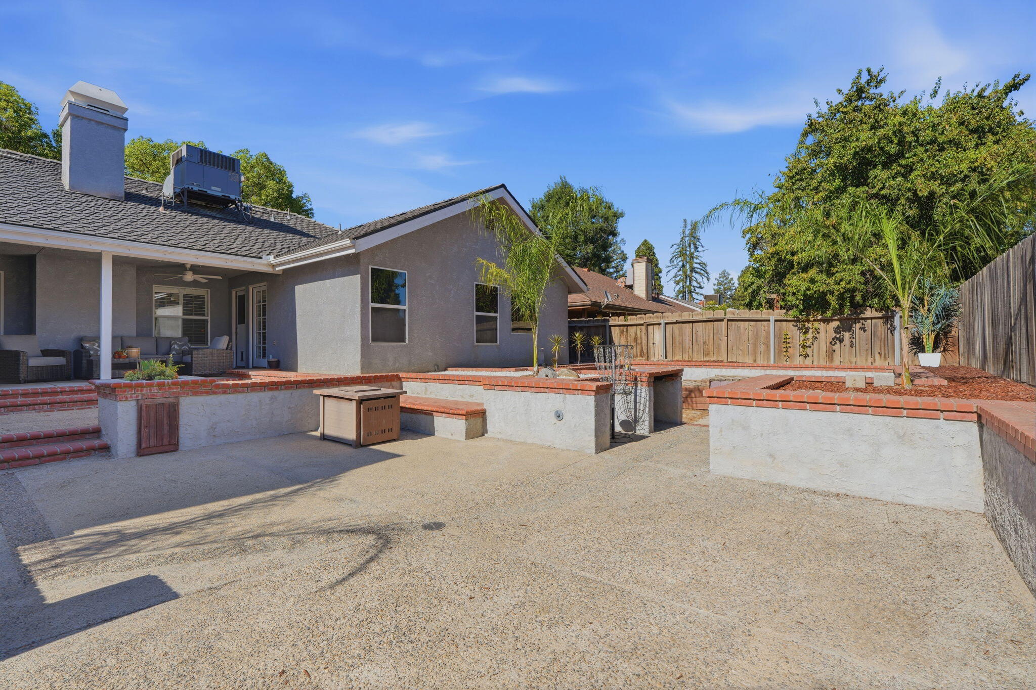 3421 W Orchard Ave, Visalia, CA 93277