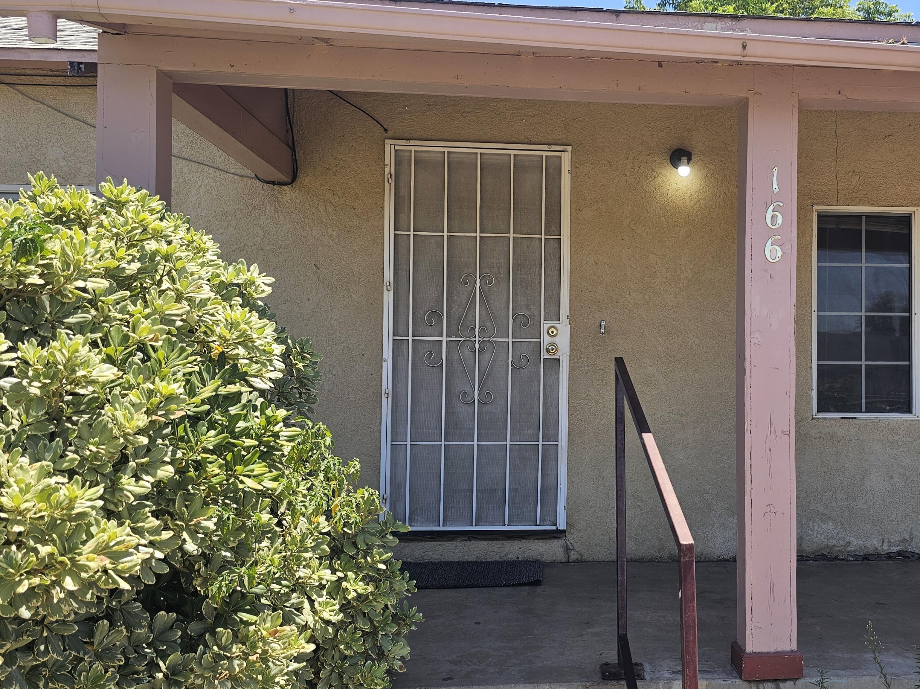 166 N Wisconsin St, Porterville, CA 93257
