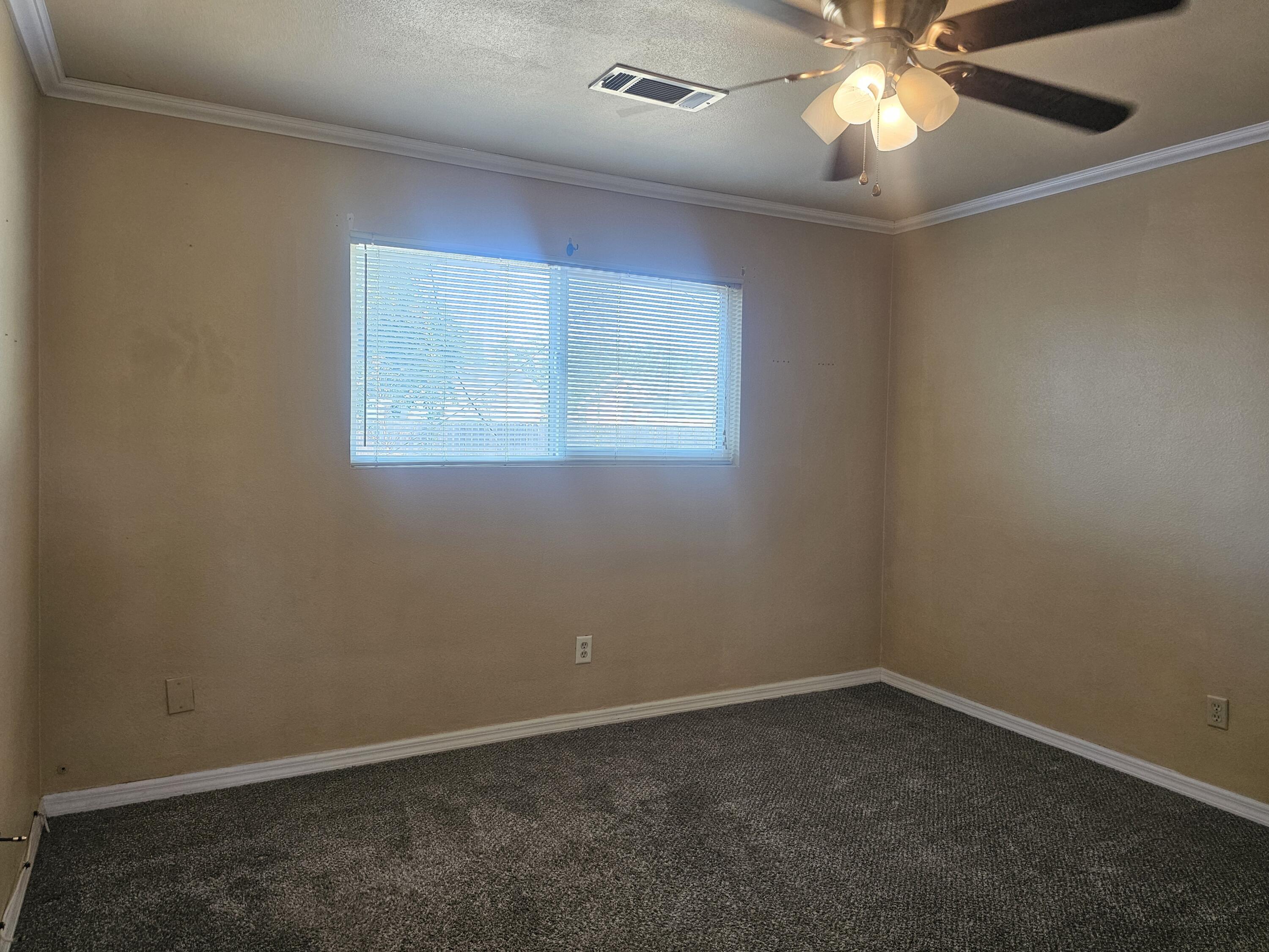 1920 W Aurora Ave, Porterville, CA 93257