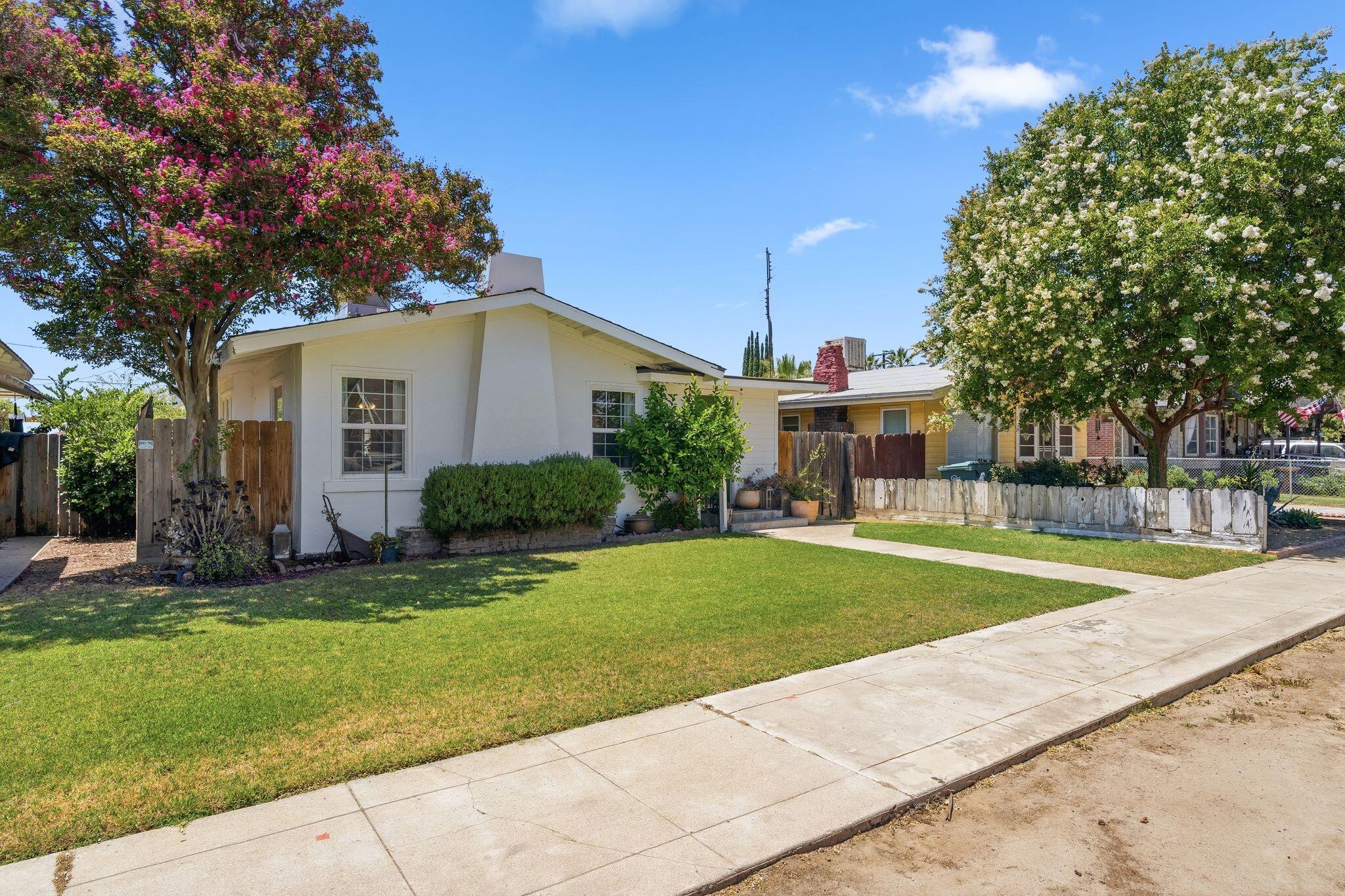236 S C St, Exeter, CA 93221