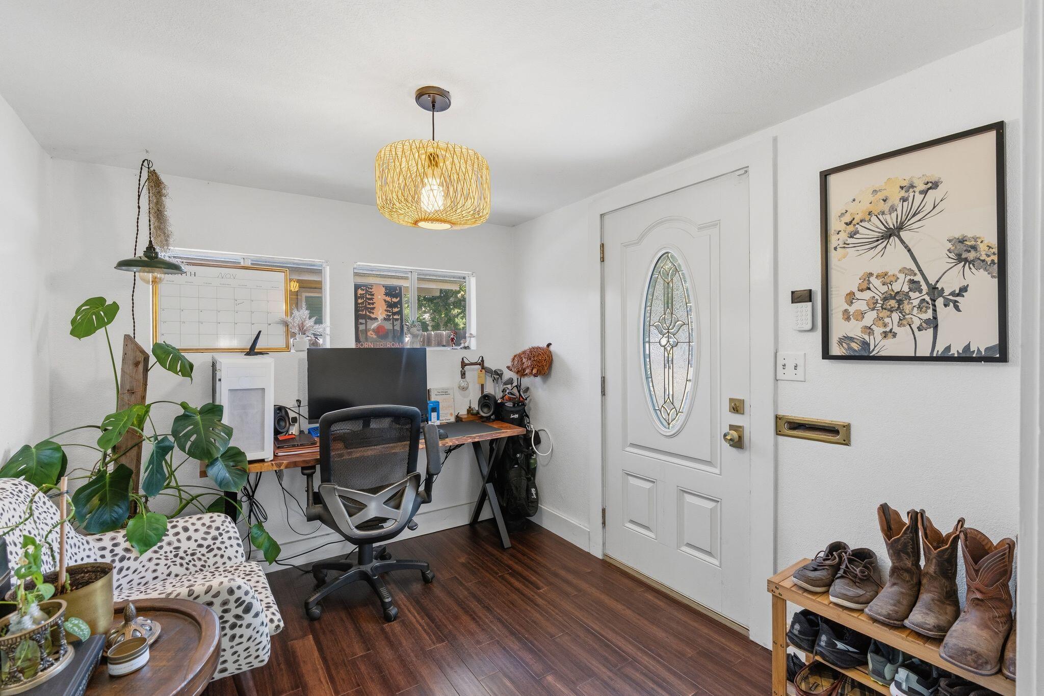 236 S C St, Exeter, CA 93221