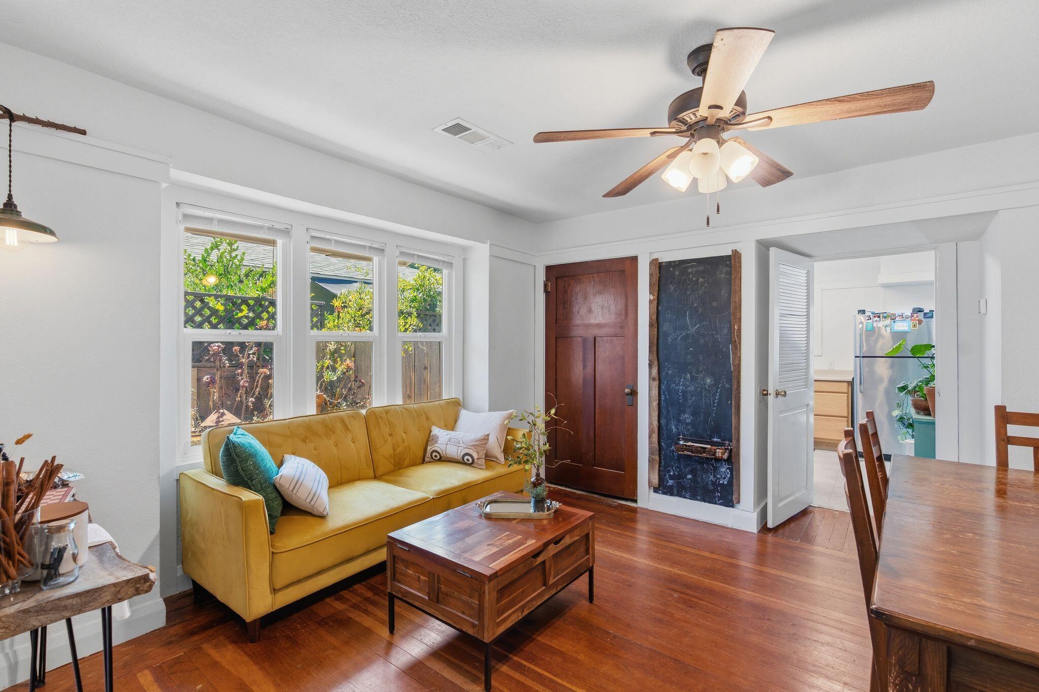236 S C St, Exeter, CA 93221
