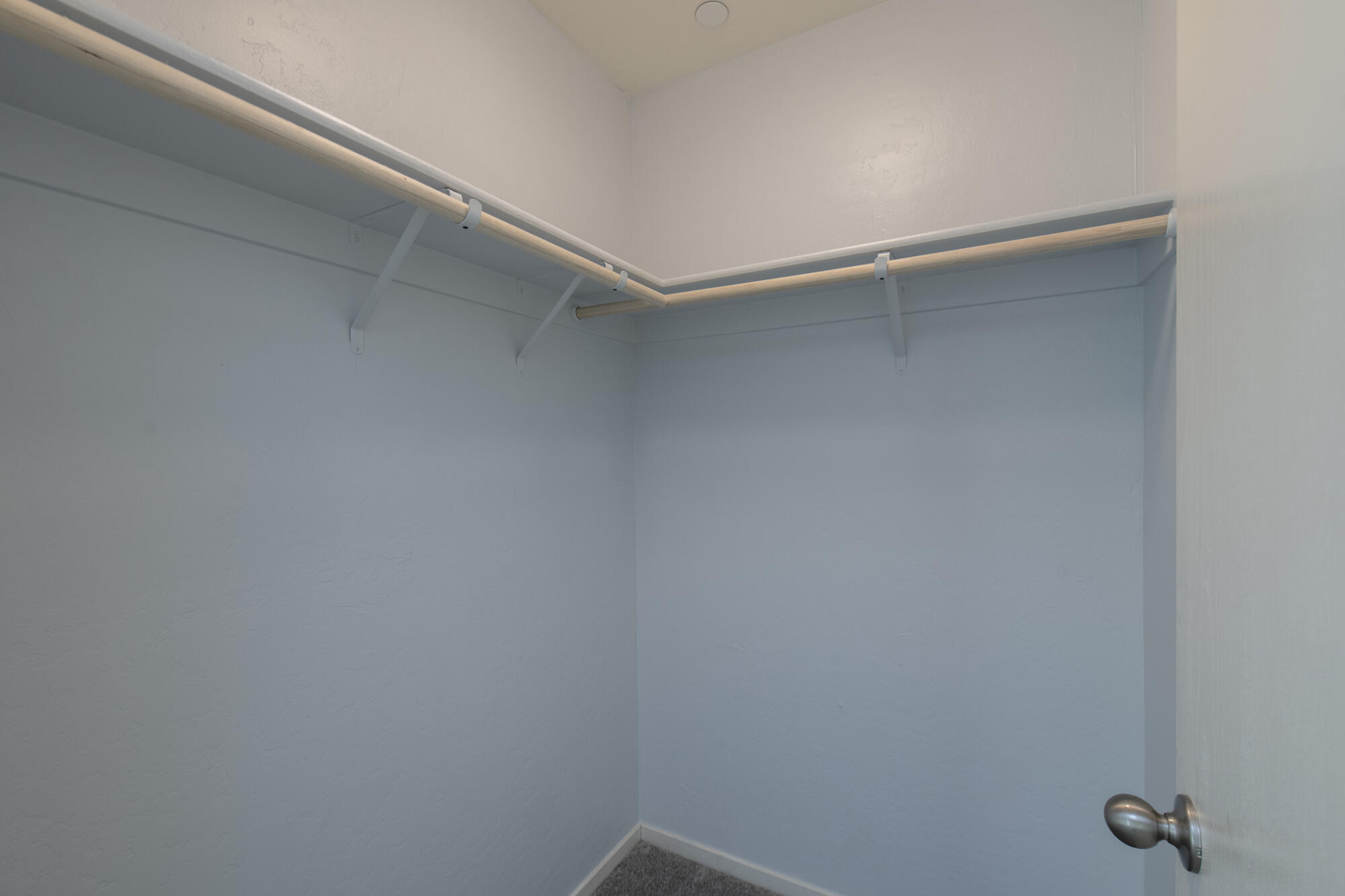 2149 E Sweet Ave, Visalia, CA 93292