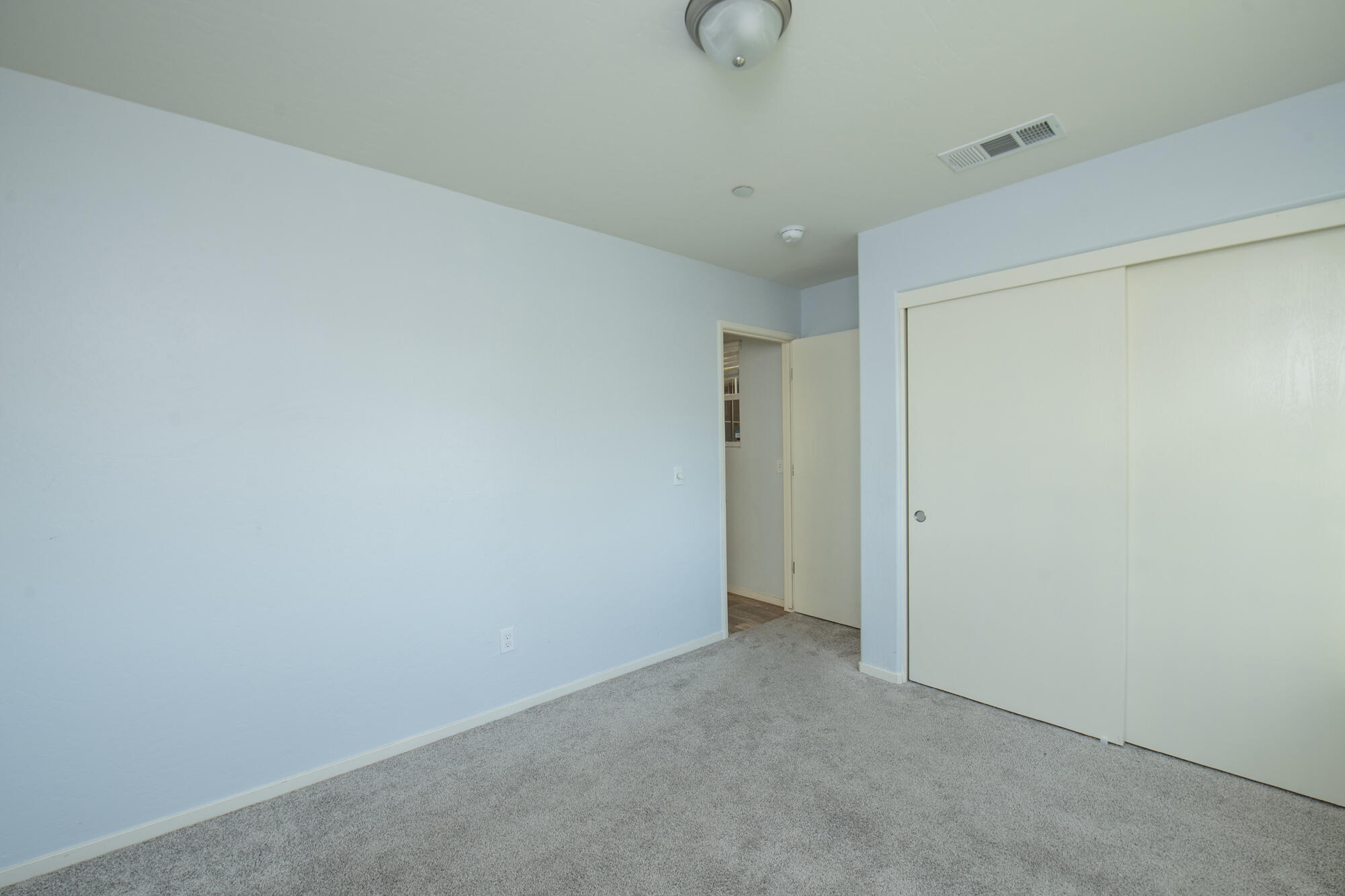 2149 E Sweet Ave, Visalia, CA 93292