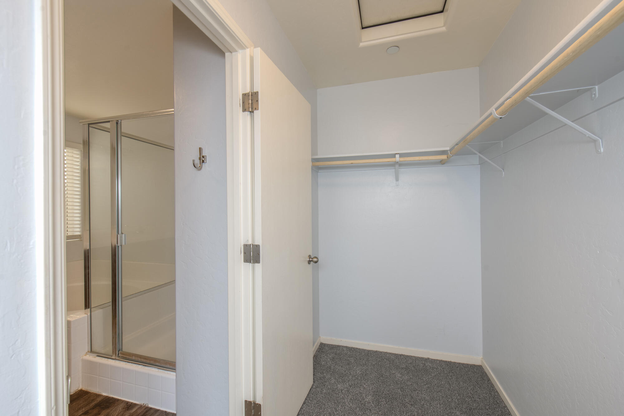 2149 E Sweet Ave, Visalia, CA 93292