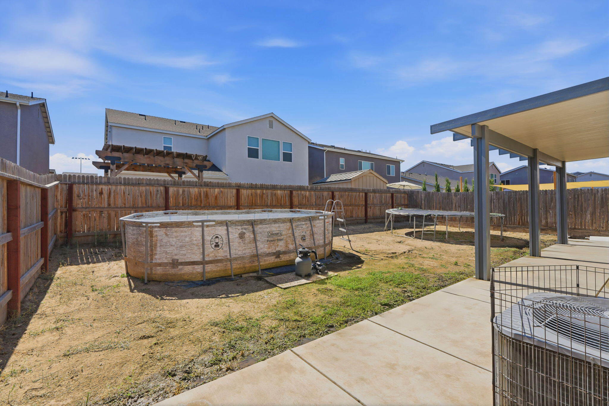3639 N Encina Ct, Visalia, CA 93291
