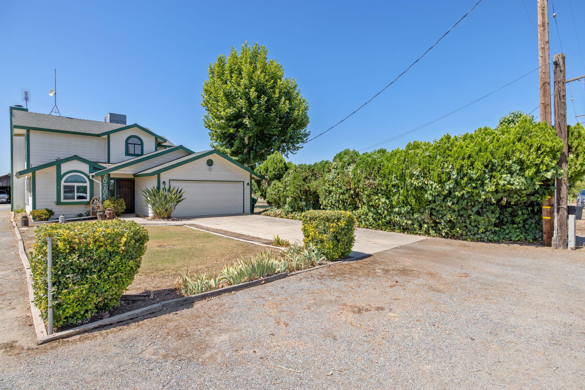 20205 Avenue 264, Exeter, CA 93221