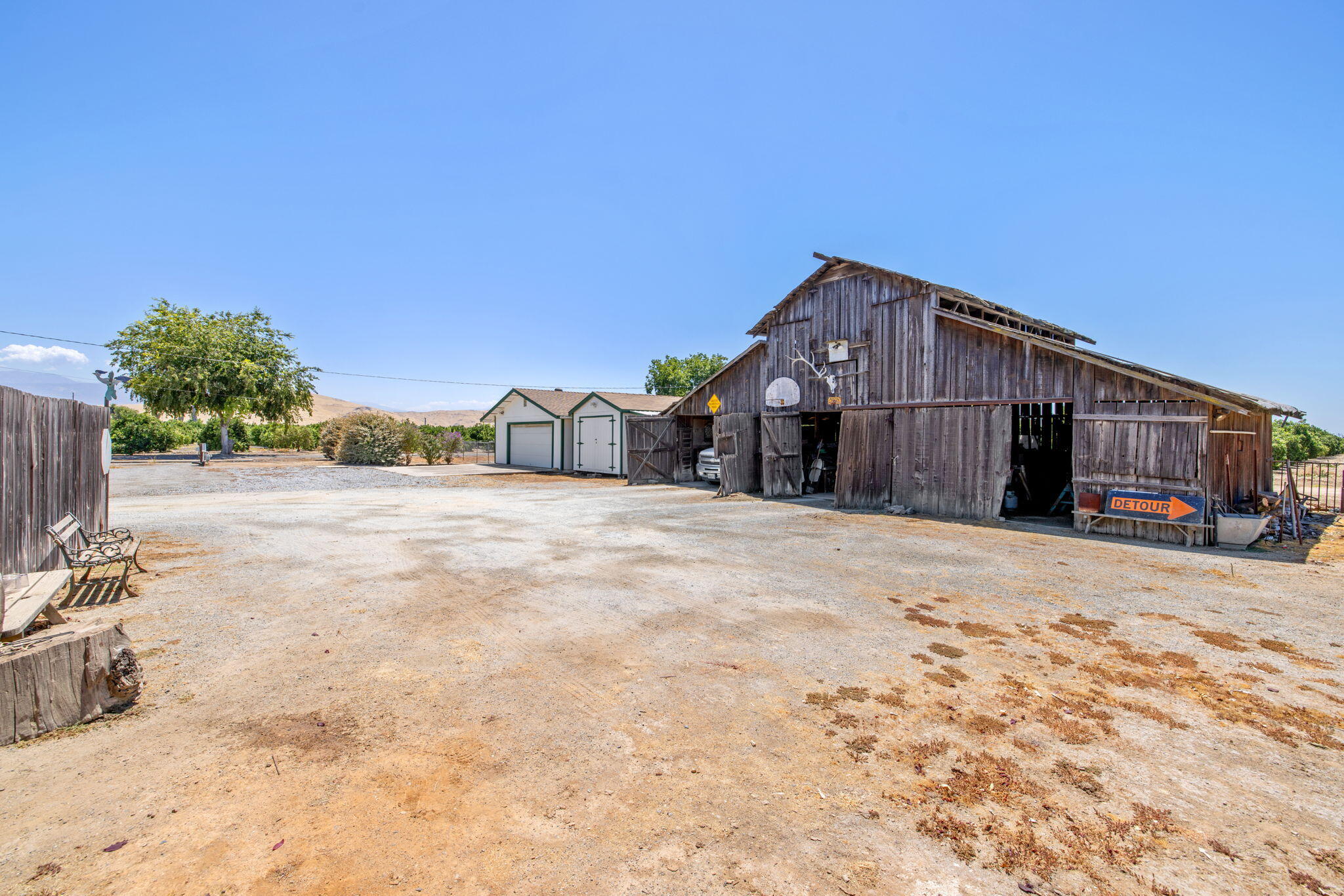 20205 Avenue 264, Exeter, CA 93221
