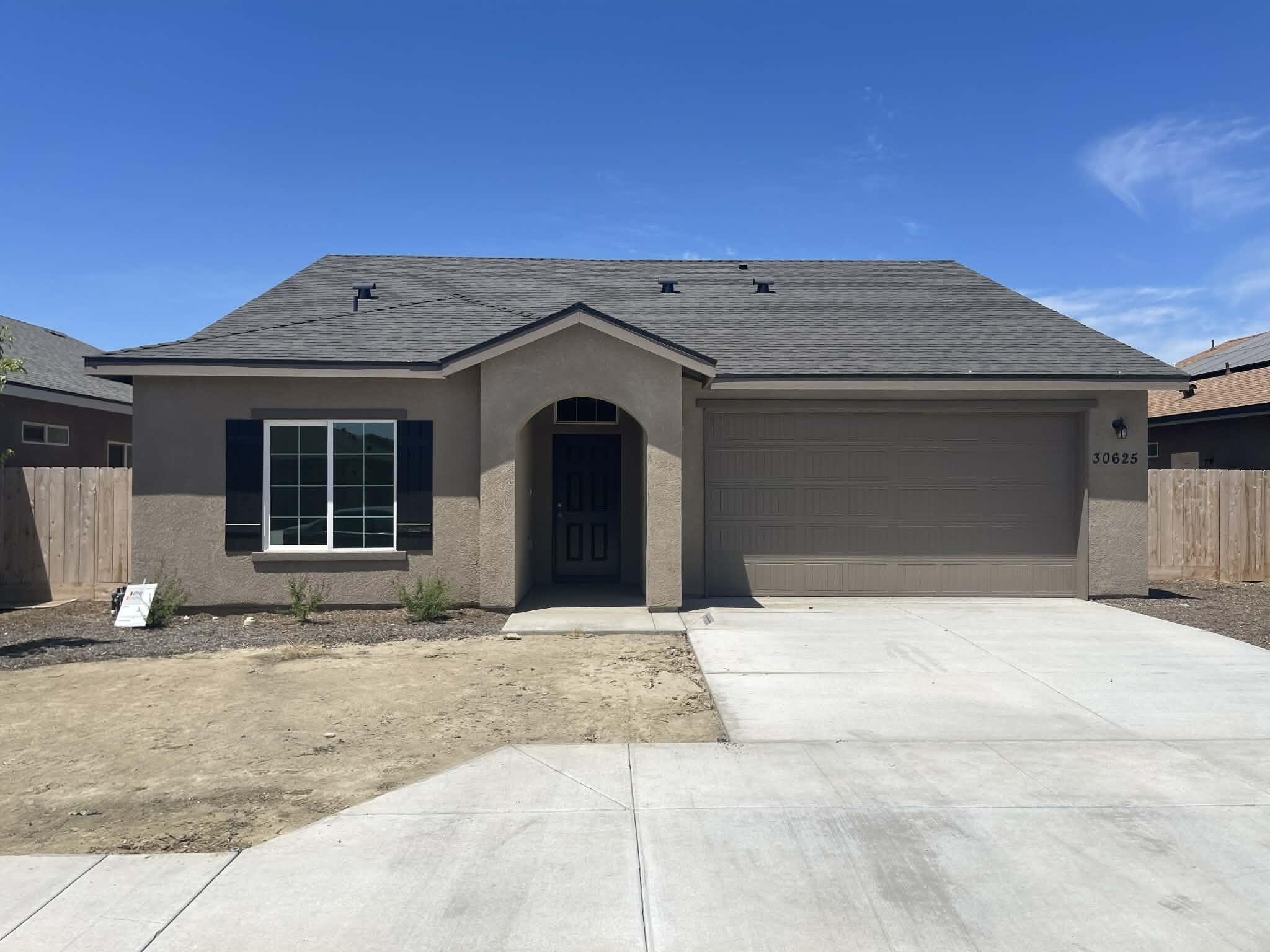 30625 Delancy Rd, Visalia, CA 93291