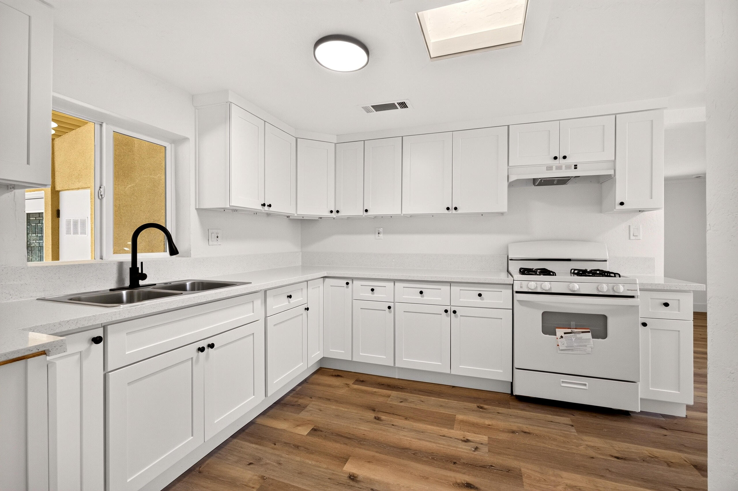 30619 Kame Dr, Goshen, CA 93227