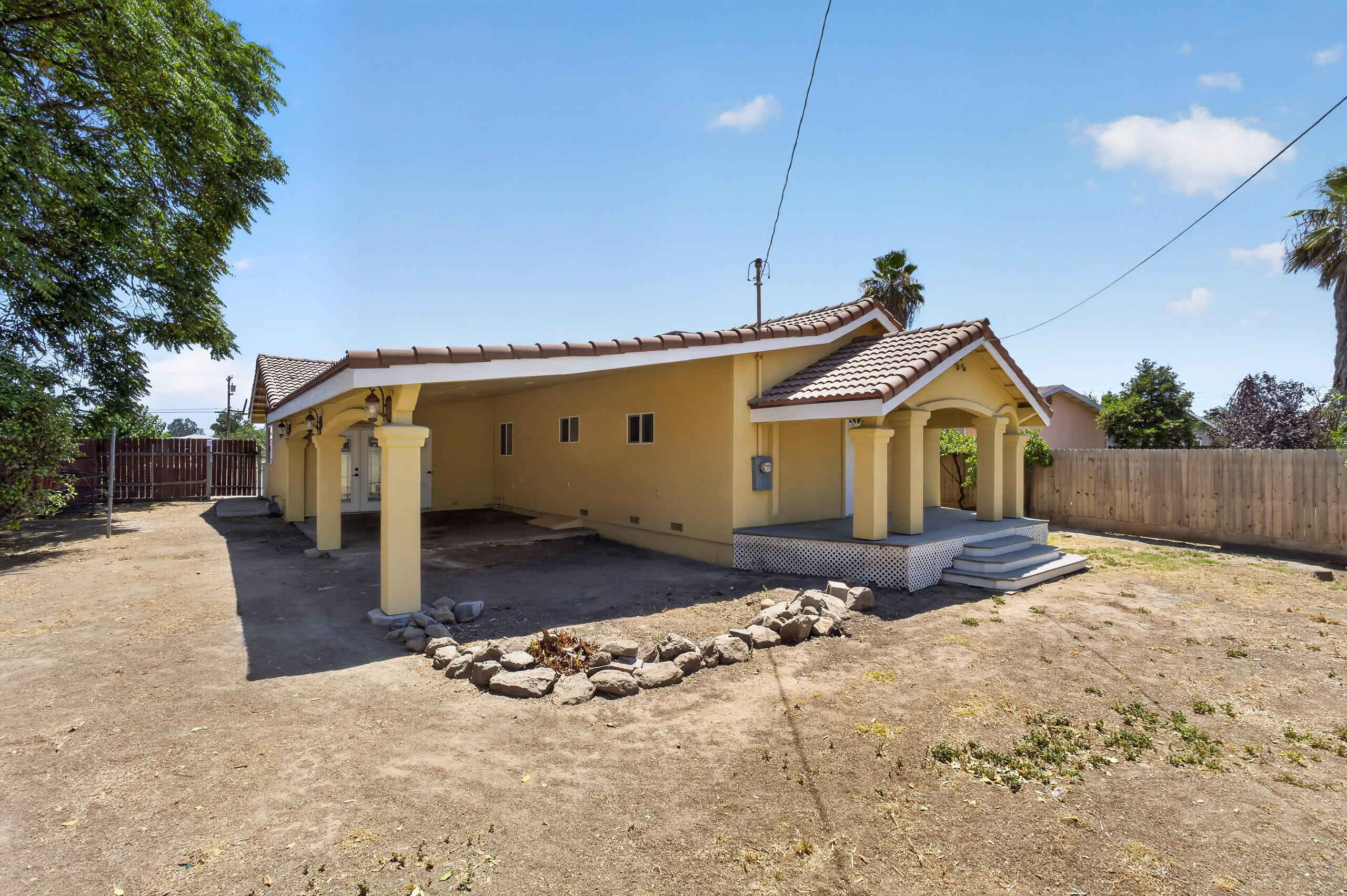 30619 Kame Dr, Goshen, CA 93227